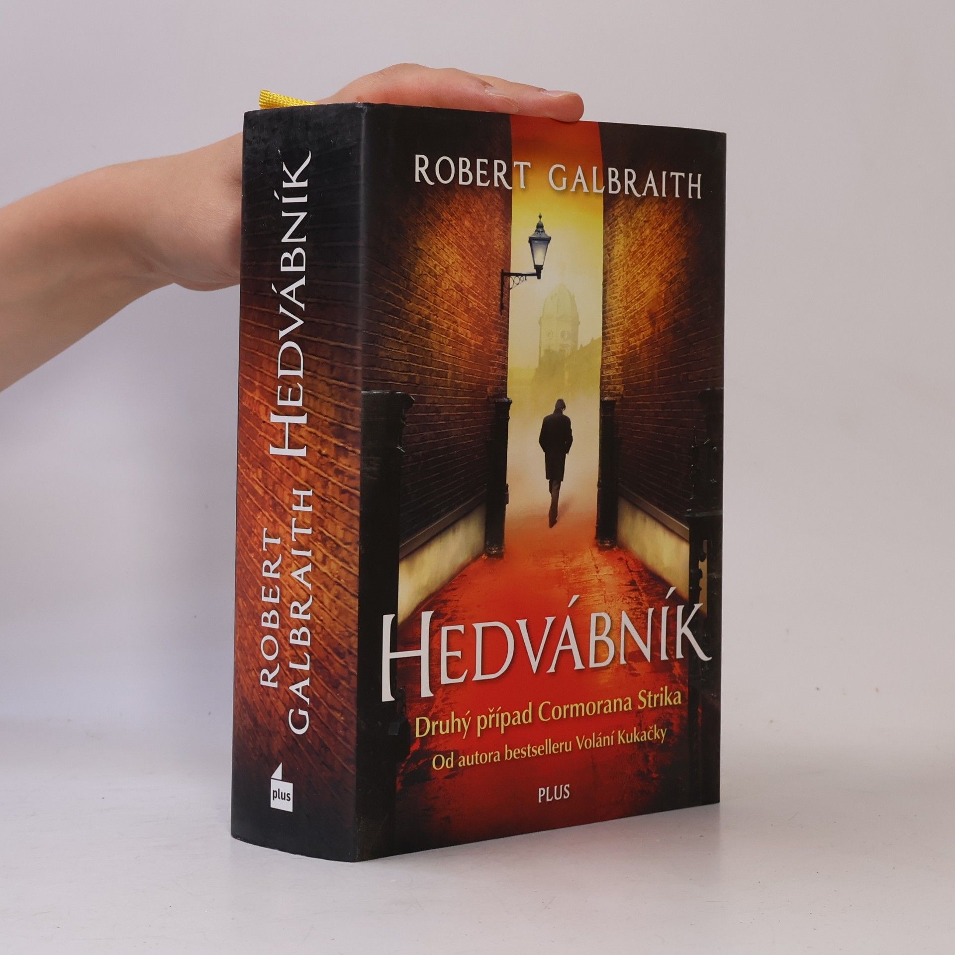 Hedvábník