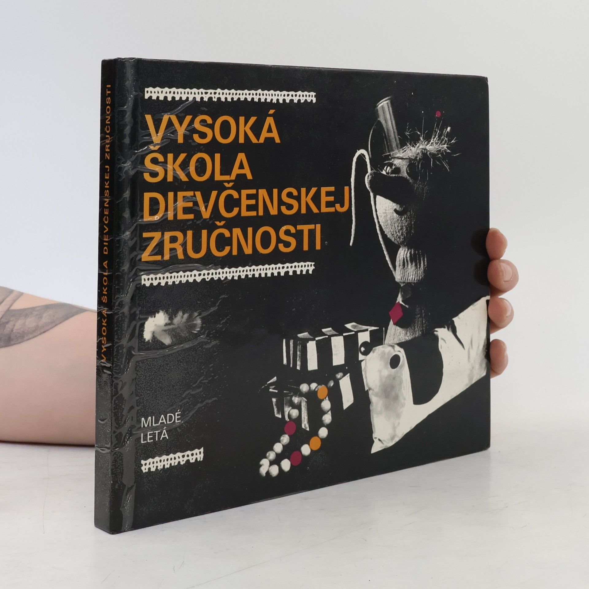 Kveta Dašková Vysoká škola dievčenskej zručnosti