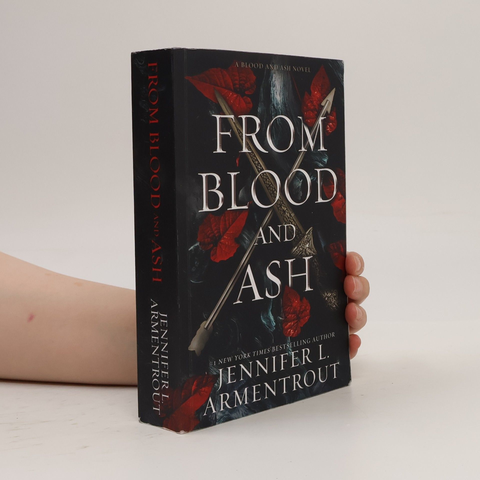 Jennifer Armentrout From Blood and Ash