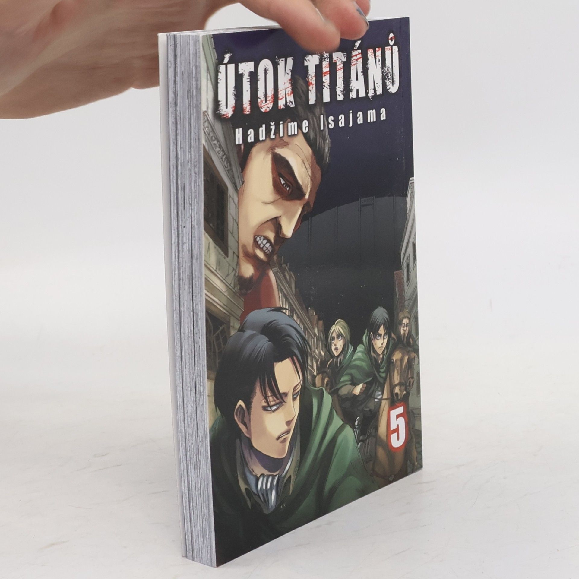 Hajime Isayama Útok titánů. 5