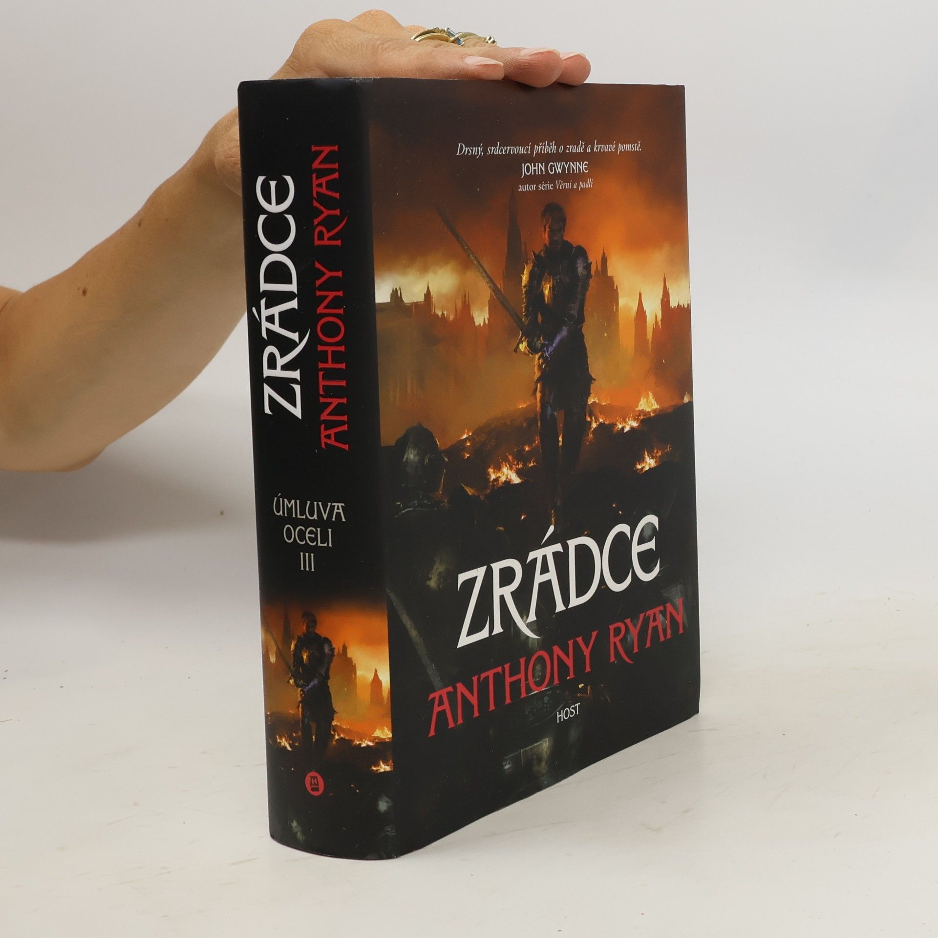Anthony Ryan Zrádce