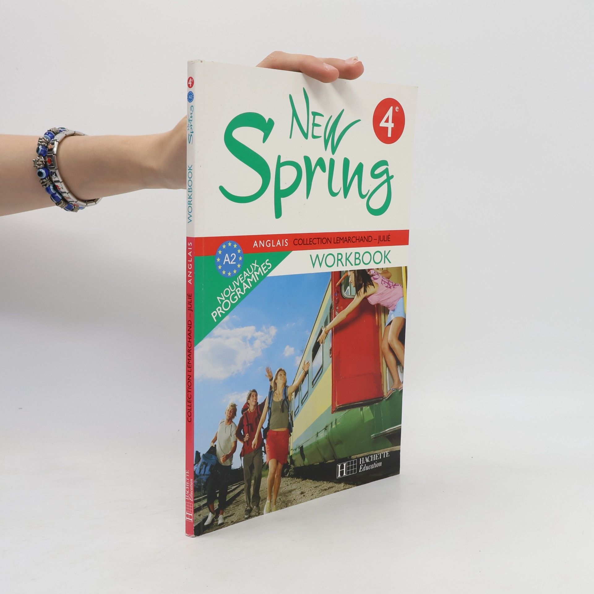 Lemarchand - Julie - 4: New Spring