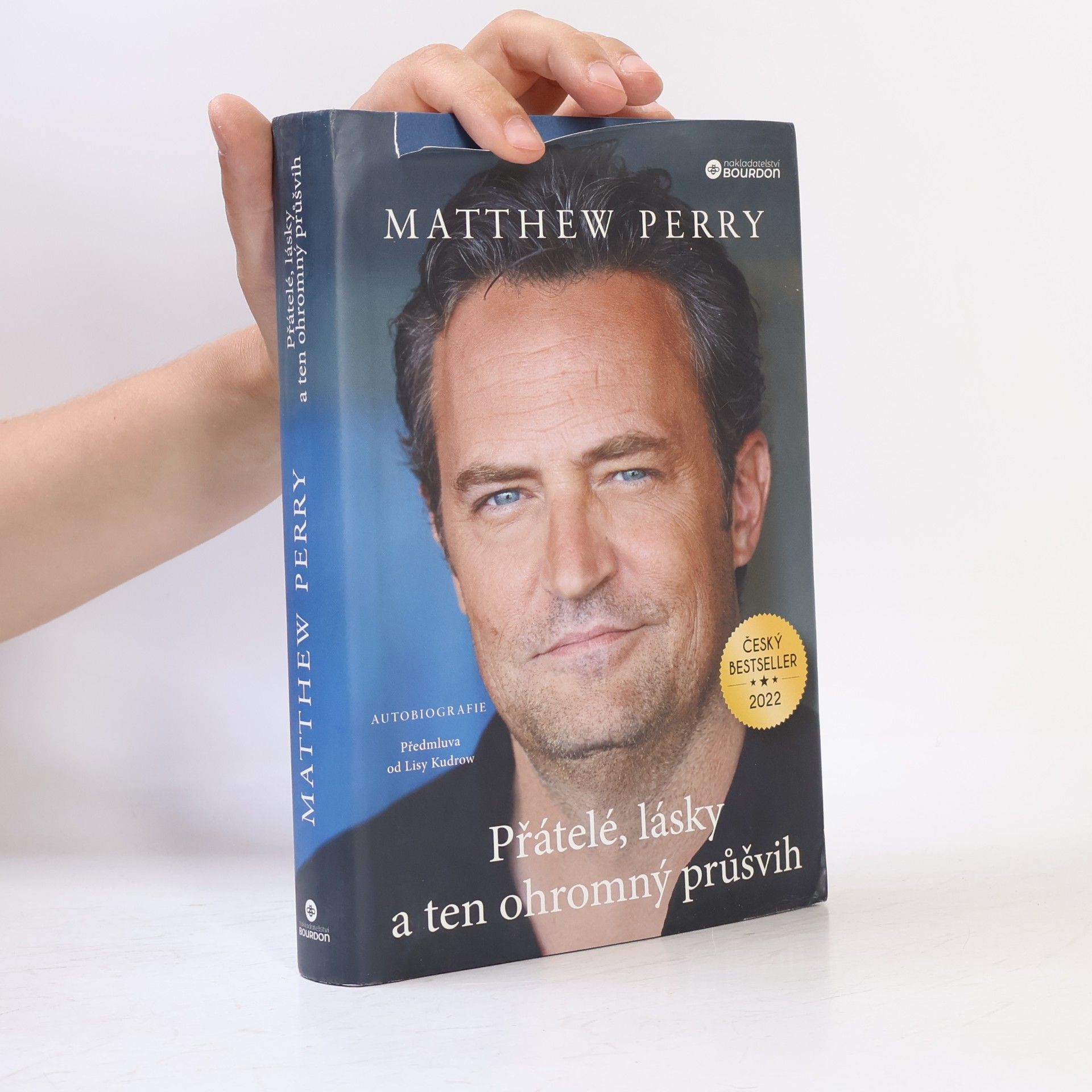 Matthew Perry Přátelé, lásky a ten ohromný průšvih
