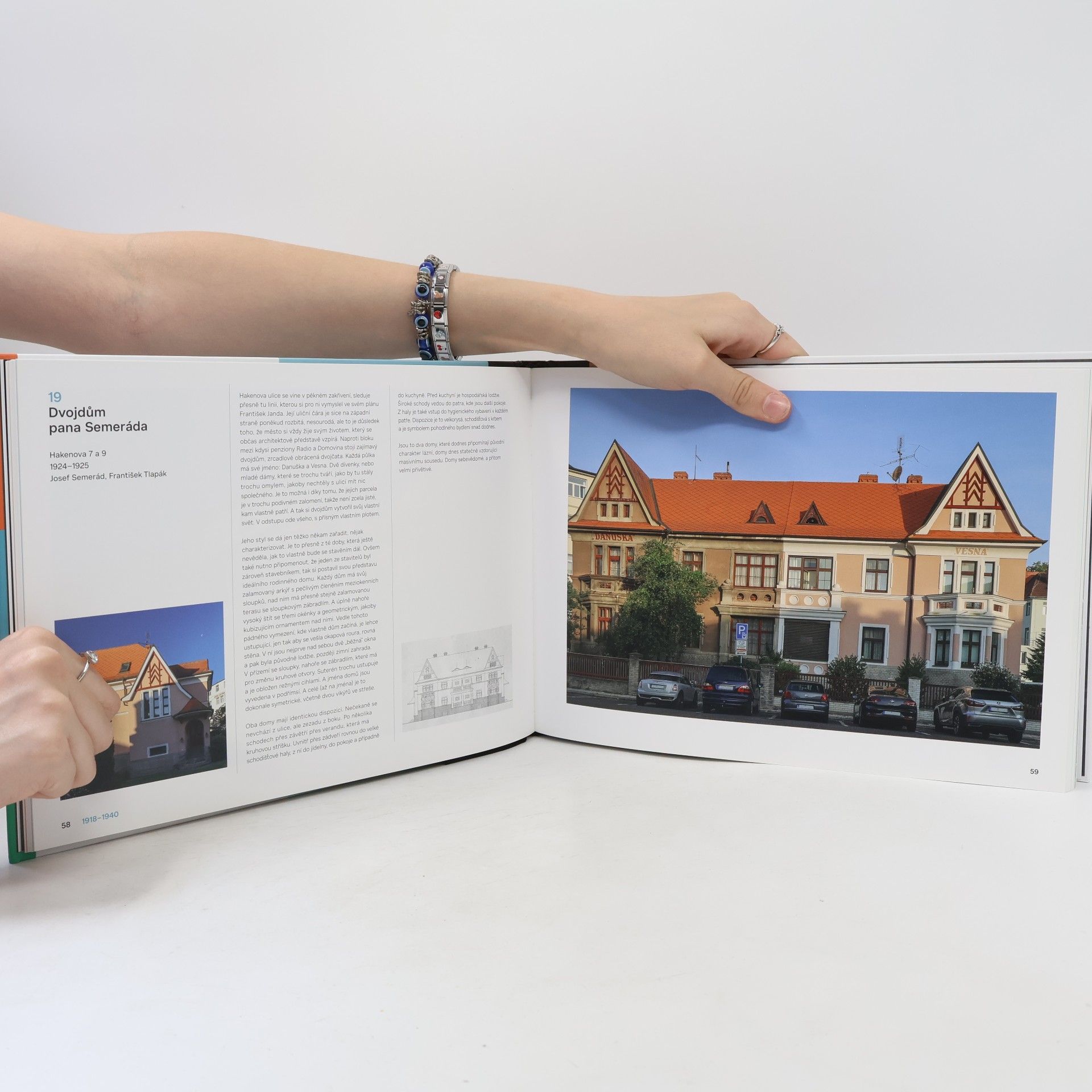 Radomíra Sedláková Moderní architektura Poděbrad : 1897-2020