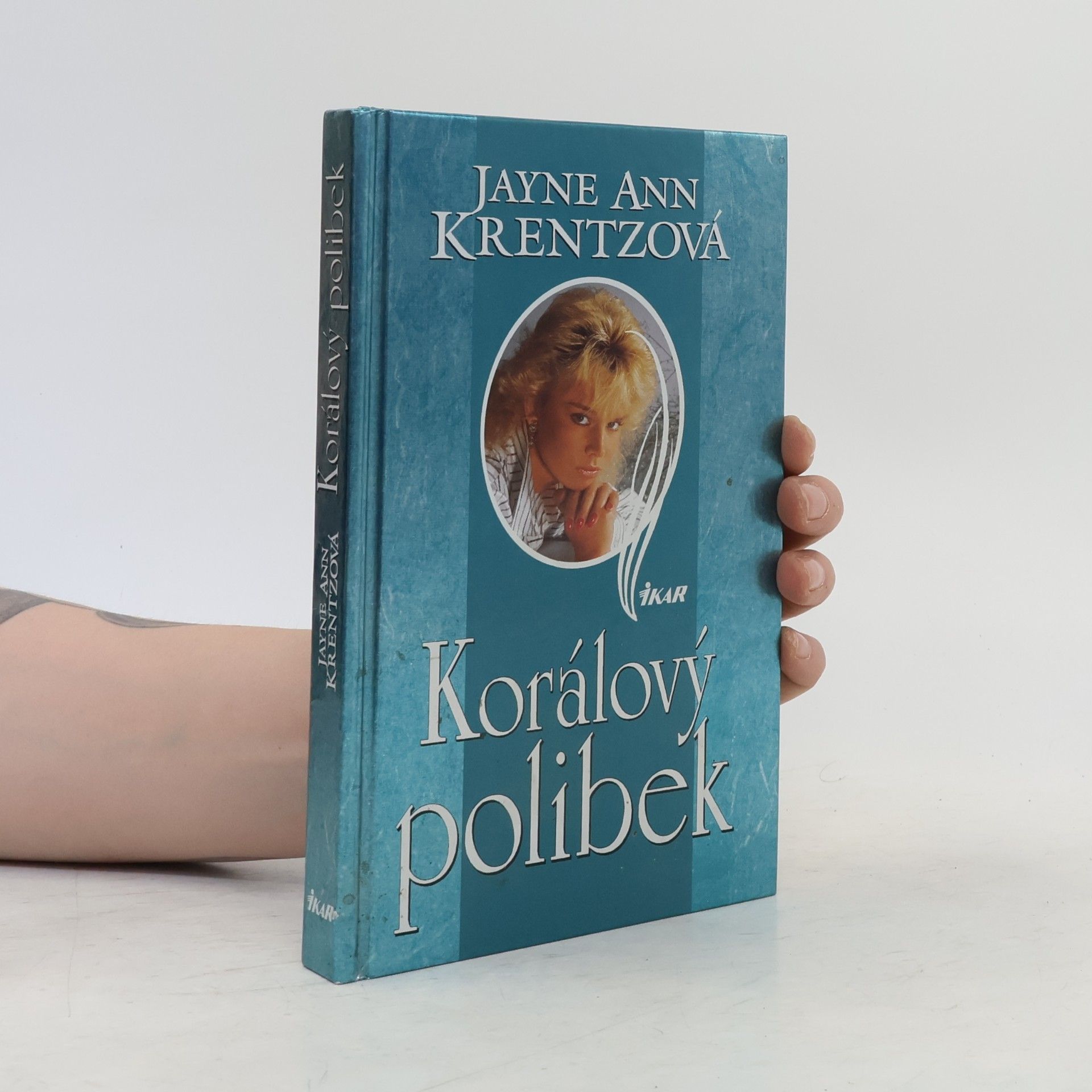 Jayne Ann Krentz Korálový polibek