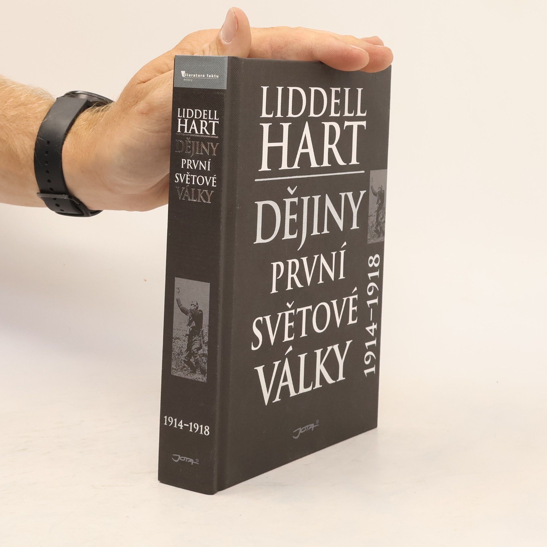 B. H. Liddell Hart Dějiny první světové války