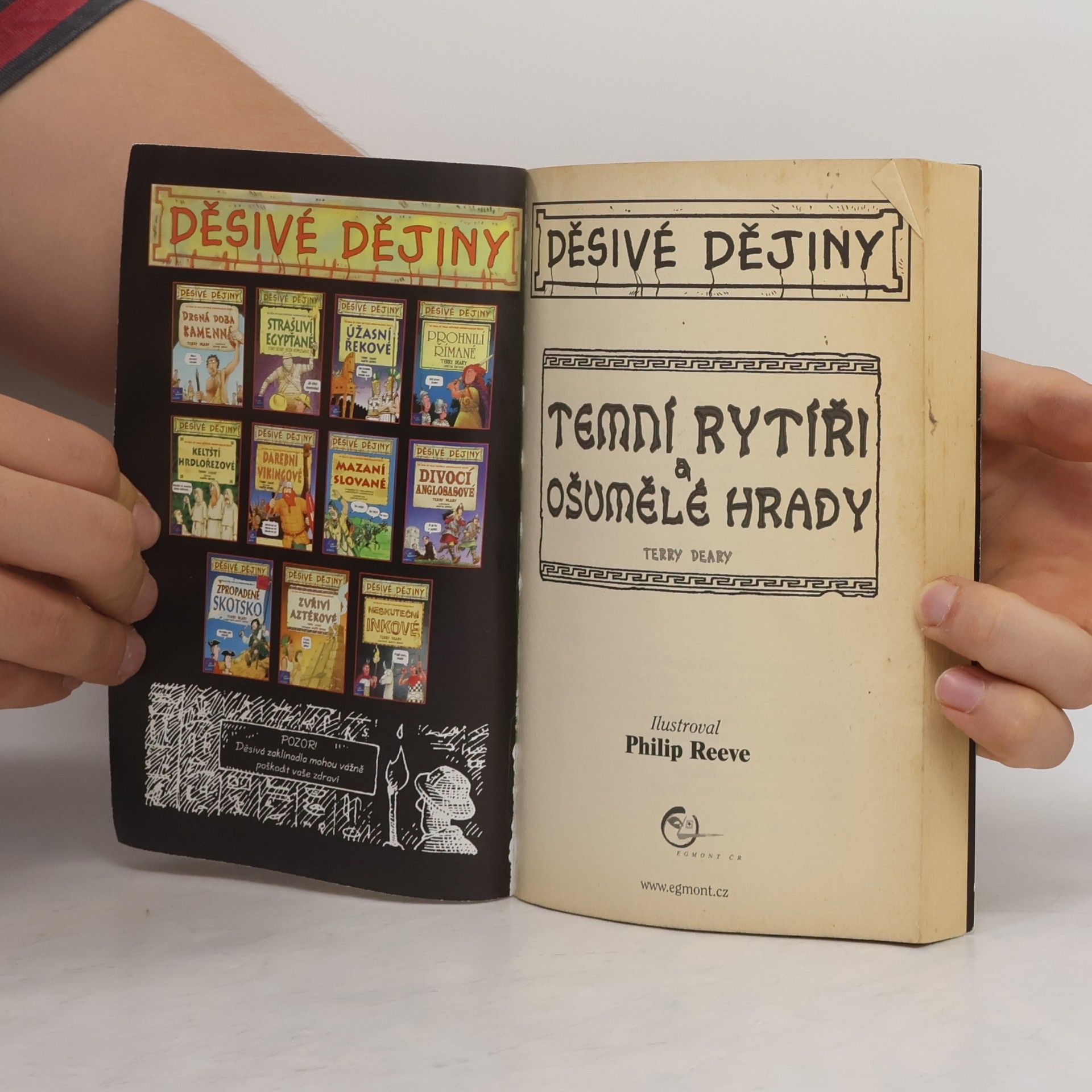 Terry Deary Temní rytíři a ošumělé hrady