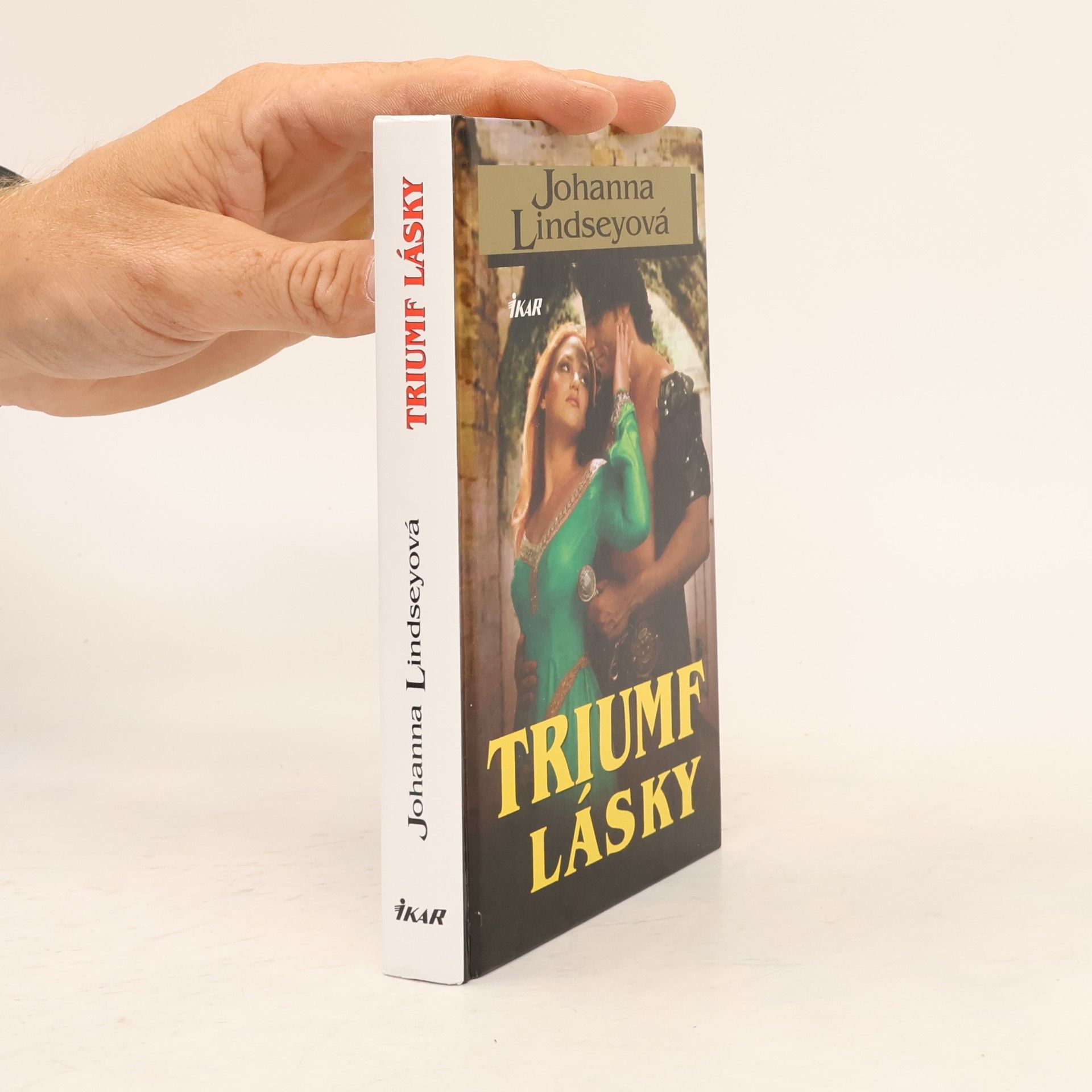 Johanna Lindsey Triumf lásky