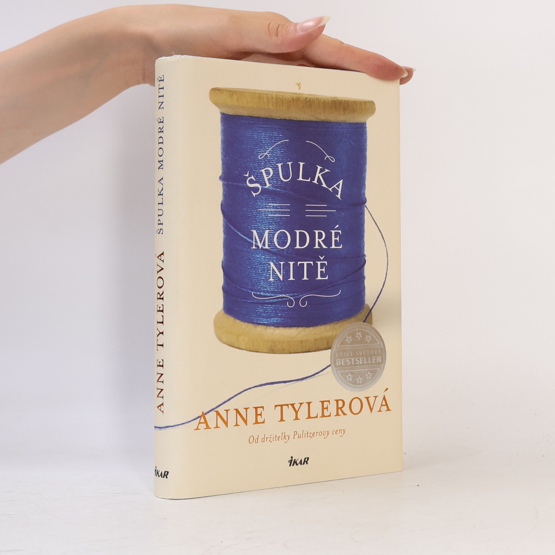 Anne Tyler Špulka modré nitě