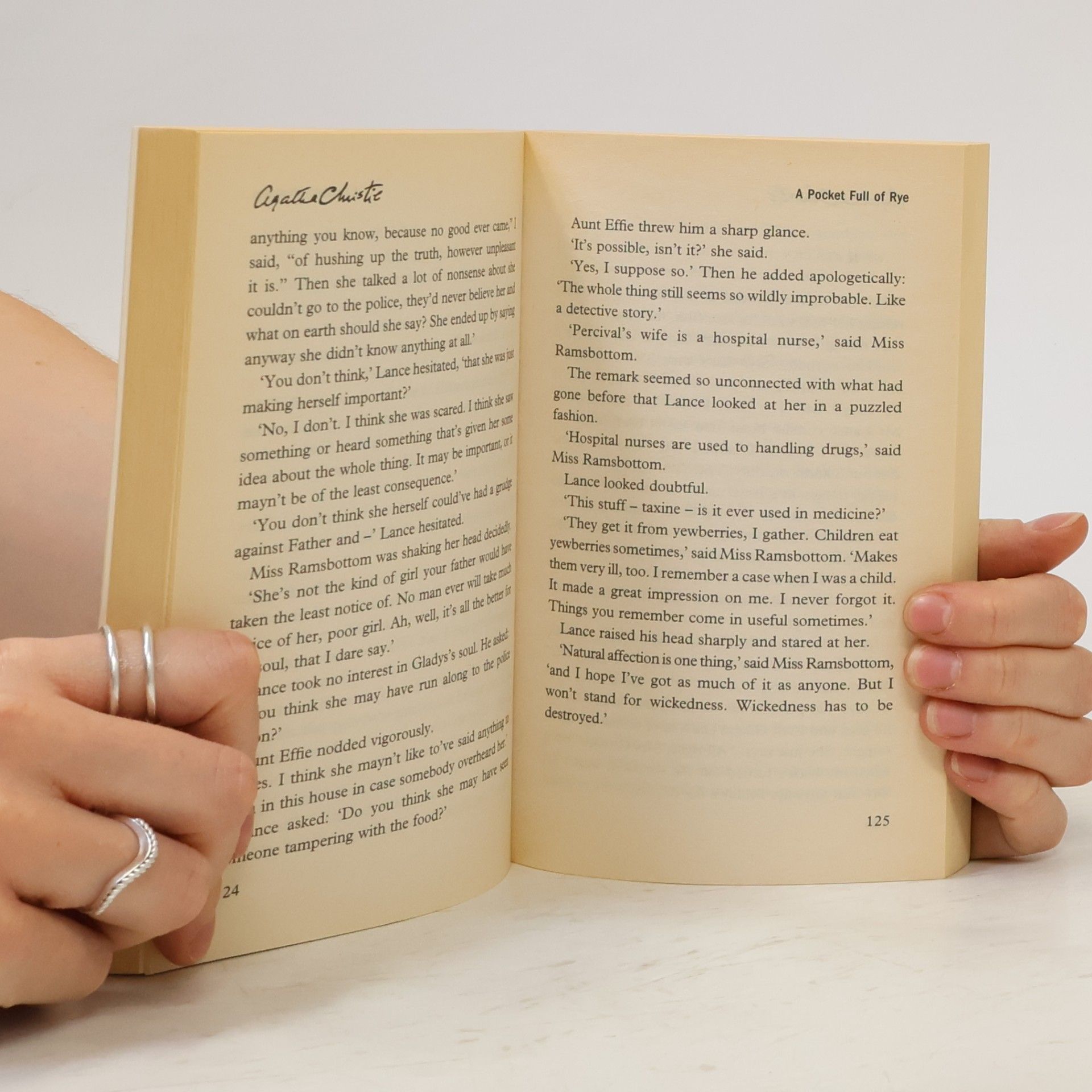 Agatha Christie A pocket full of rye