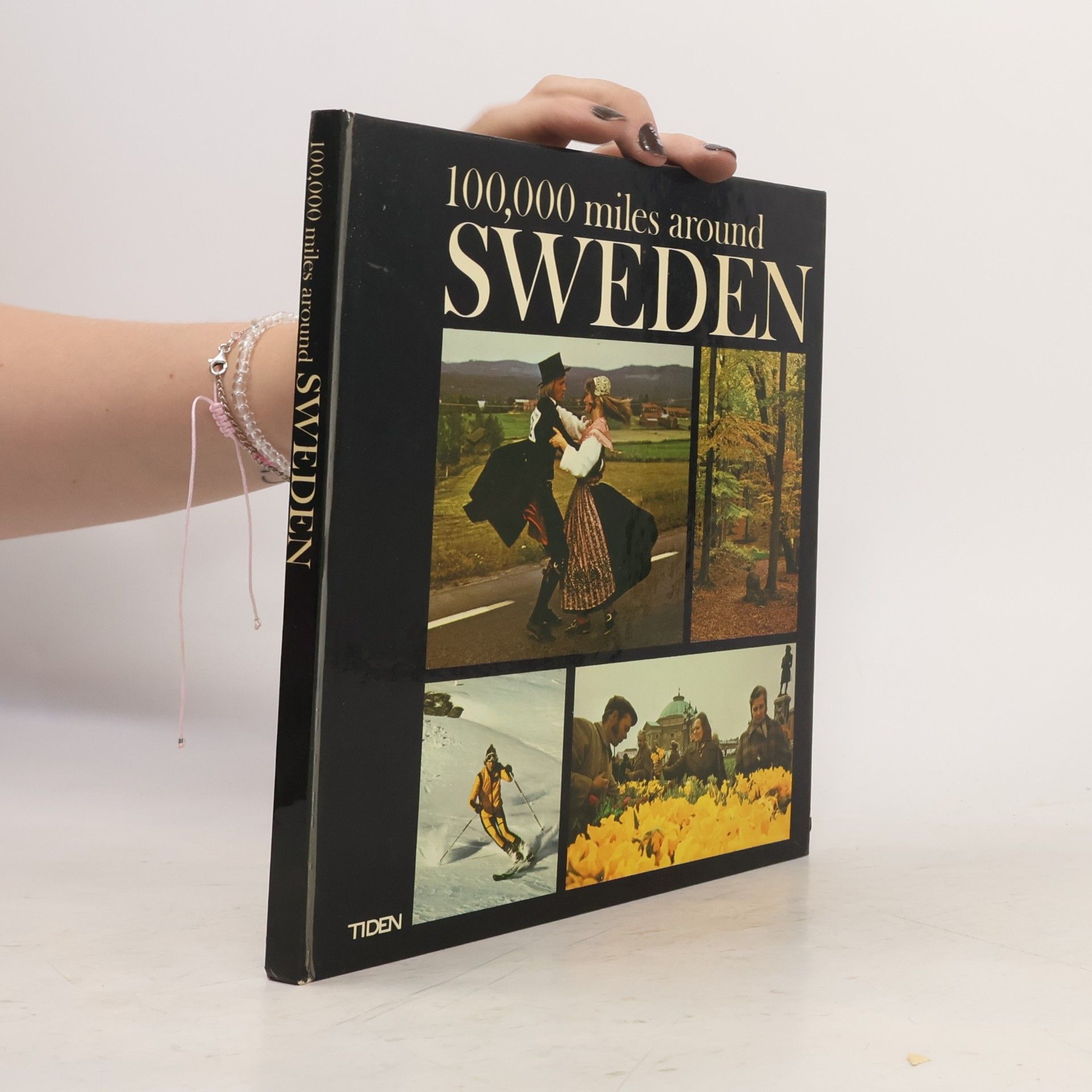 Auteurscollectief 100 000 miles around Sweden
