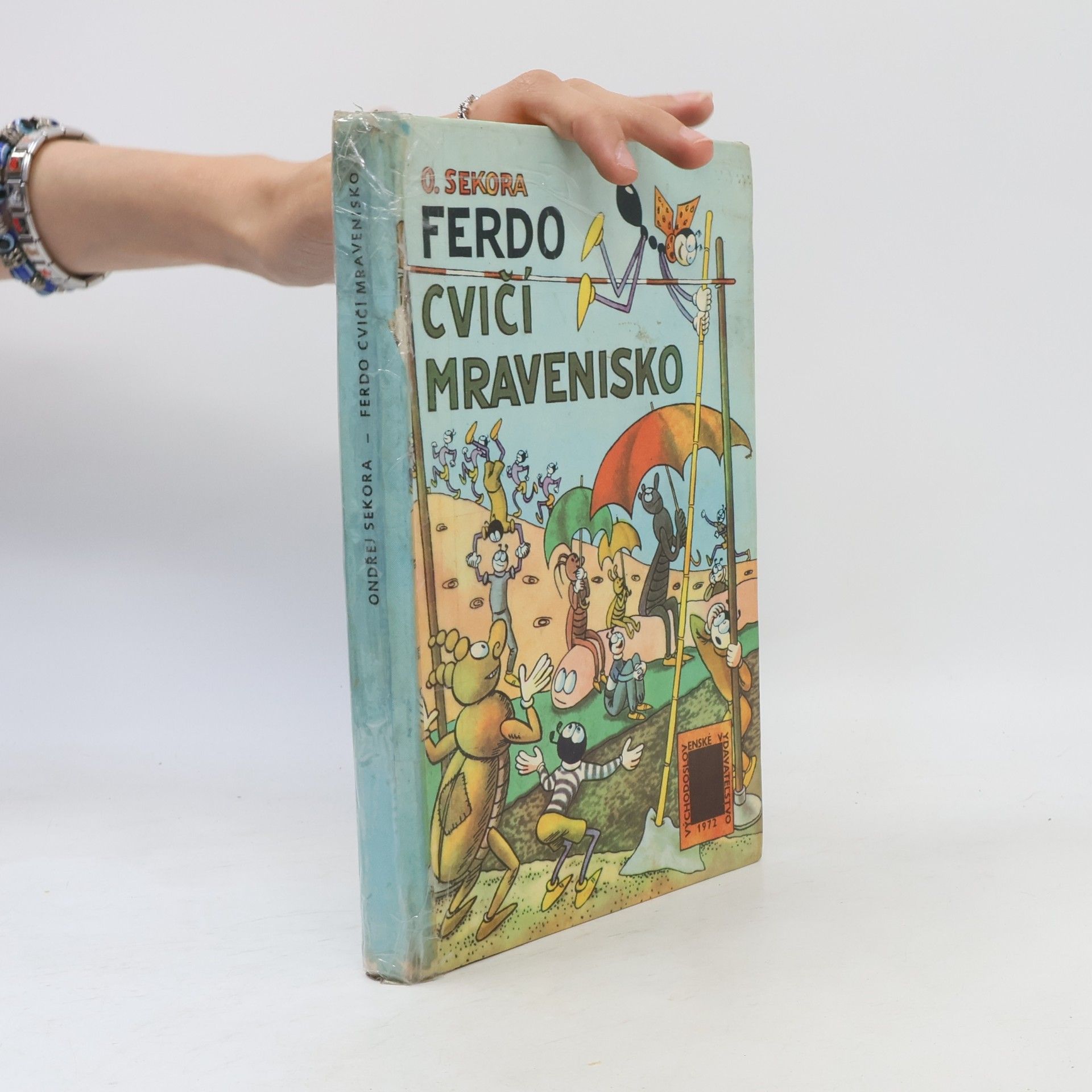 Ondřej Sekora Ferdo cvičí mravenisko