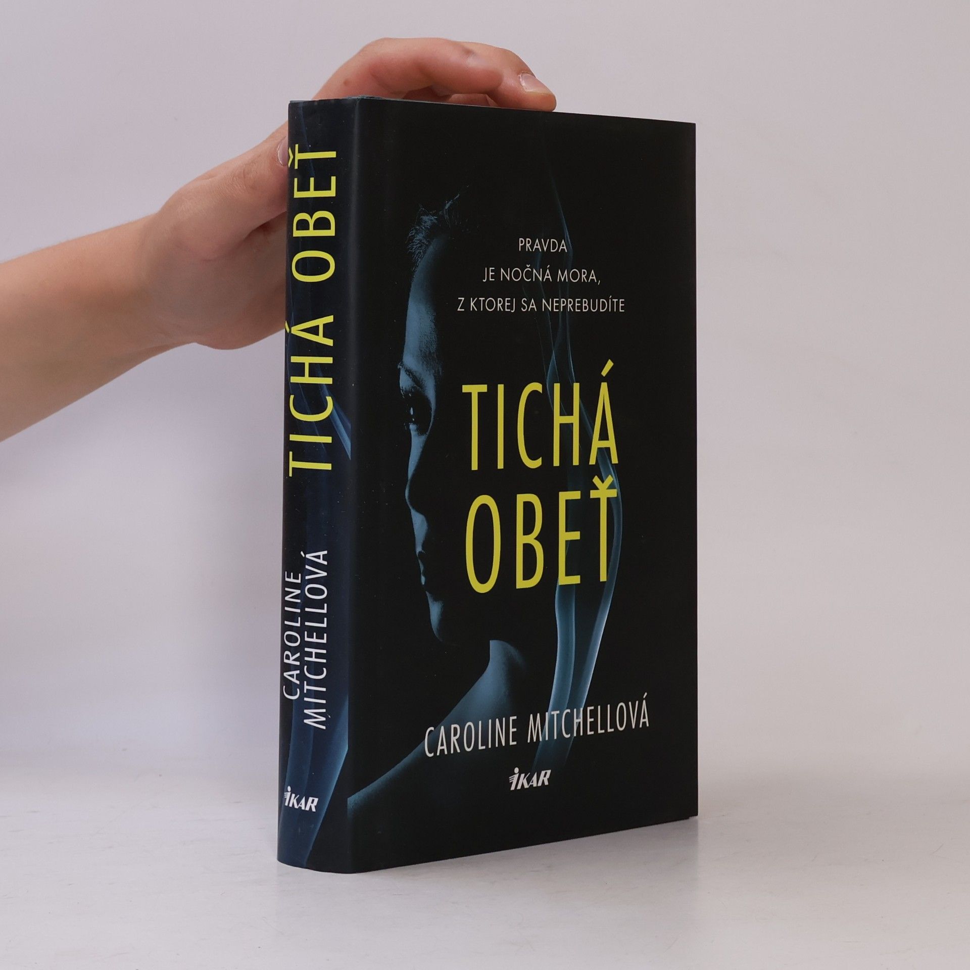 Caroline Mitchell Tichá obeť