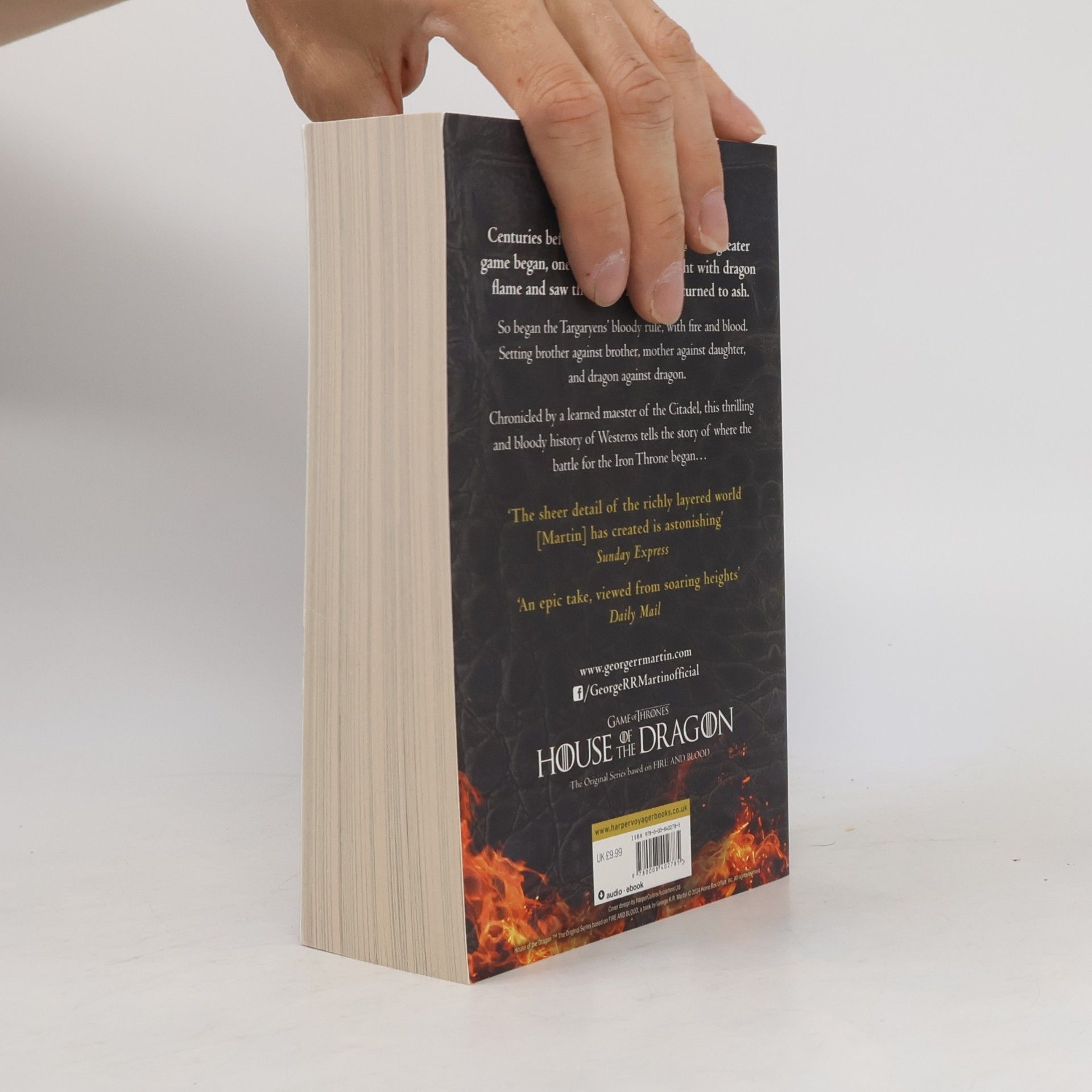 George R. R. Martin Fire and Blood