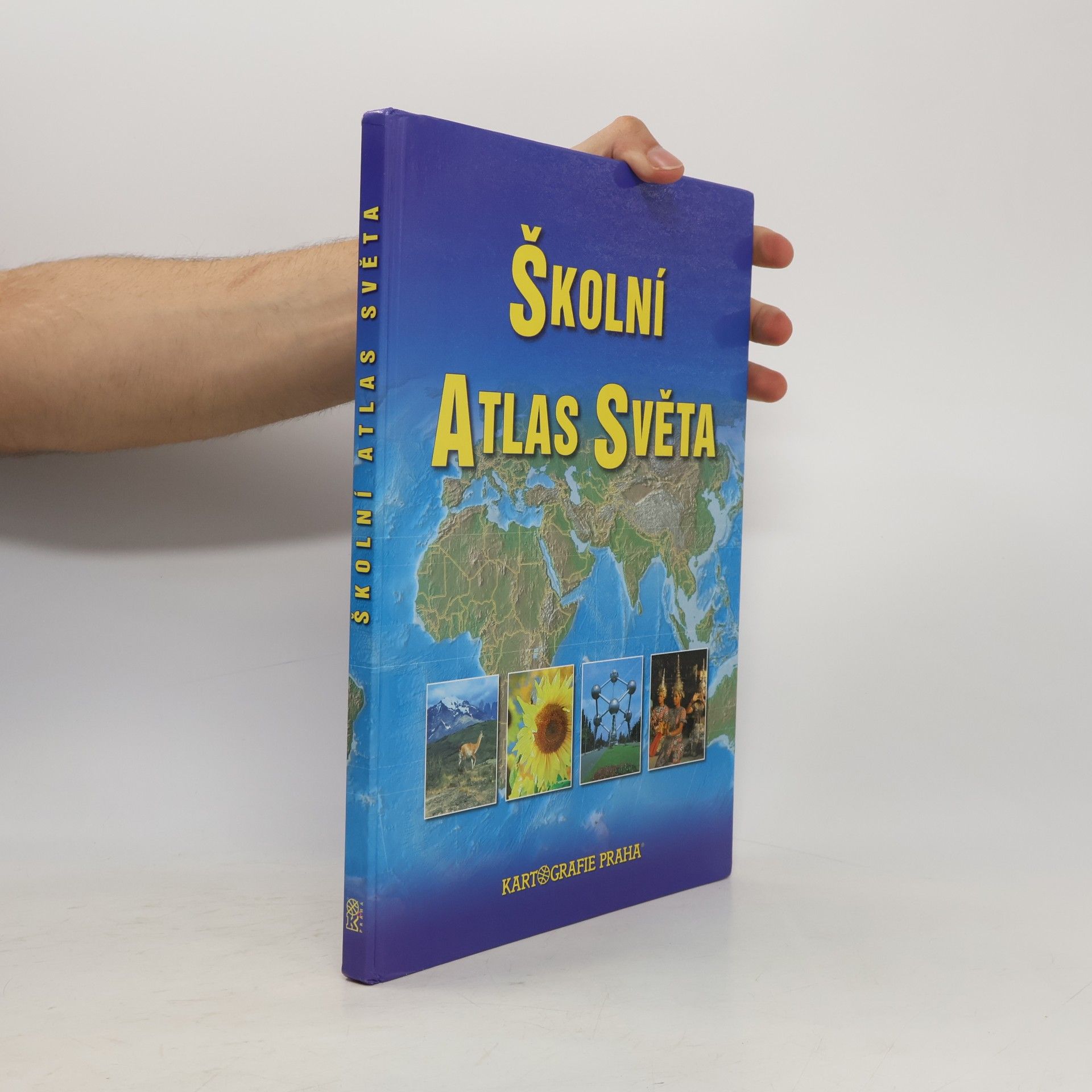 Autores varios Školní atlas světa
