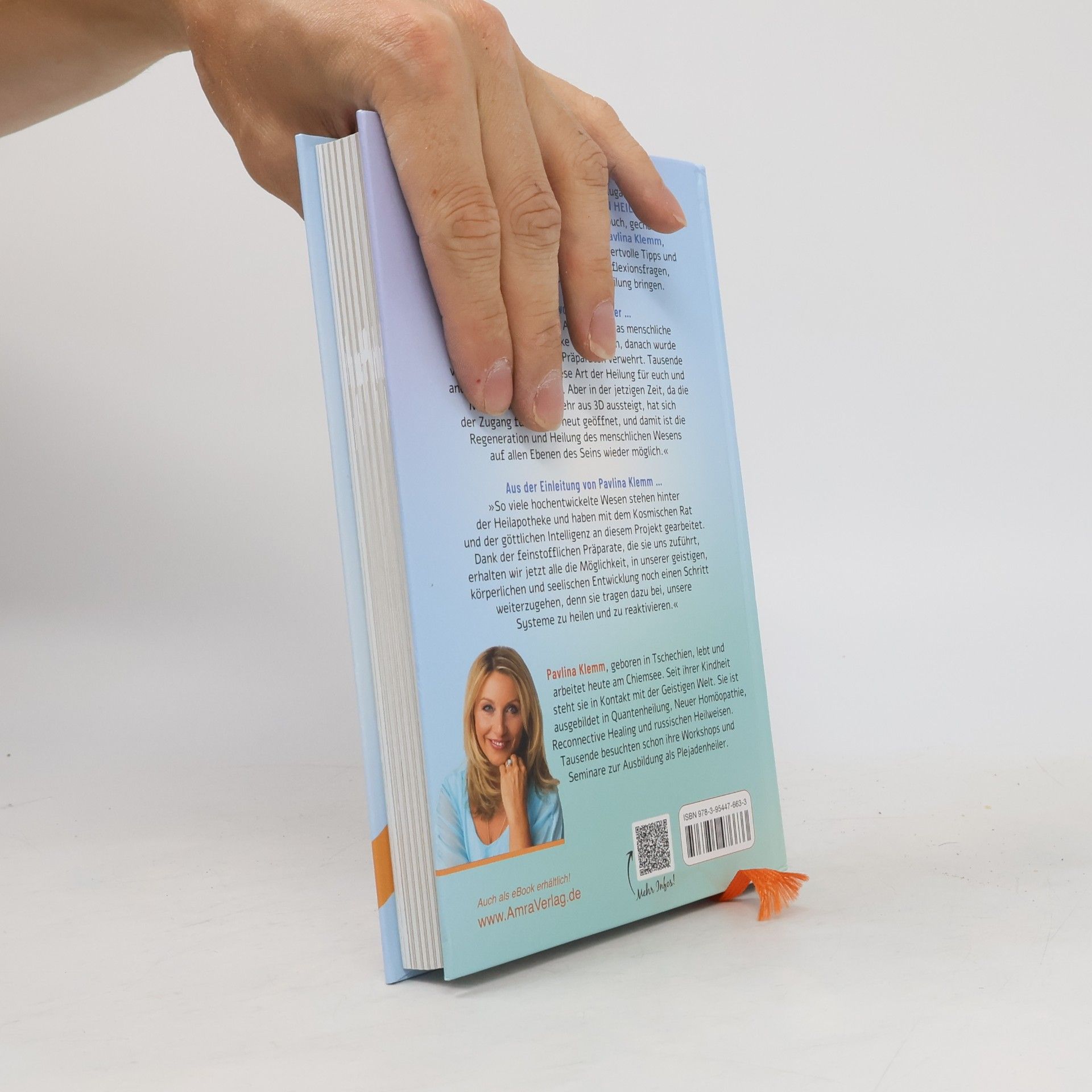 Pavlina Klemmm KOSMISCHE HEILAPOTHEKE: Aktivierung der Plejadenheilung - das Praxisbuch mit Heilsymbolen, Botschaften und Meditationen (Das neue Werk der SPIEGEL-Bestsellerautorin!)