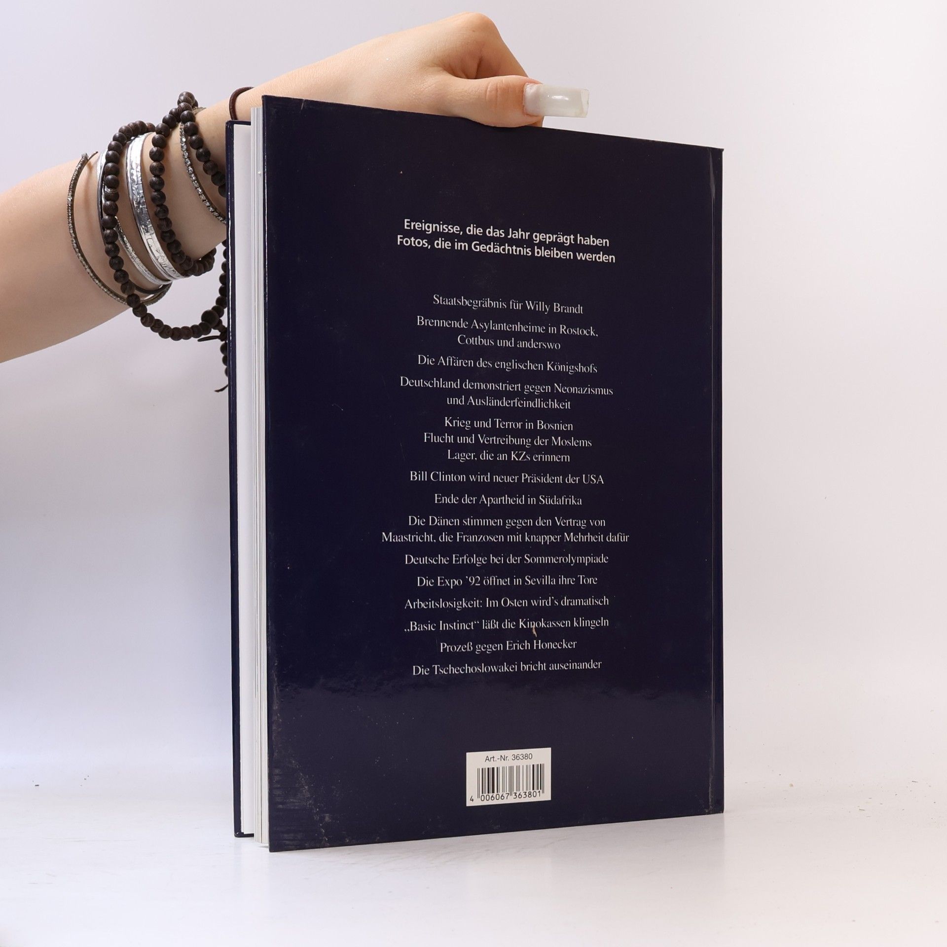 Various authors 1992. Die Ereignisse des Jahres