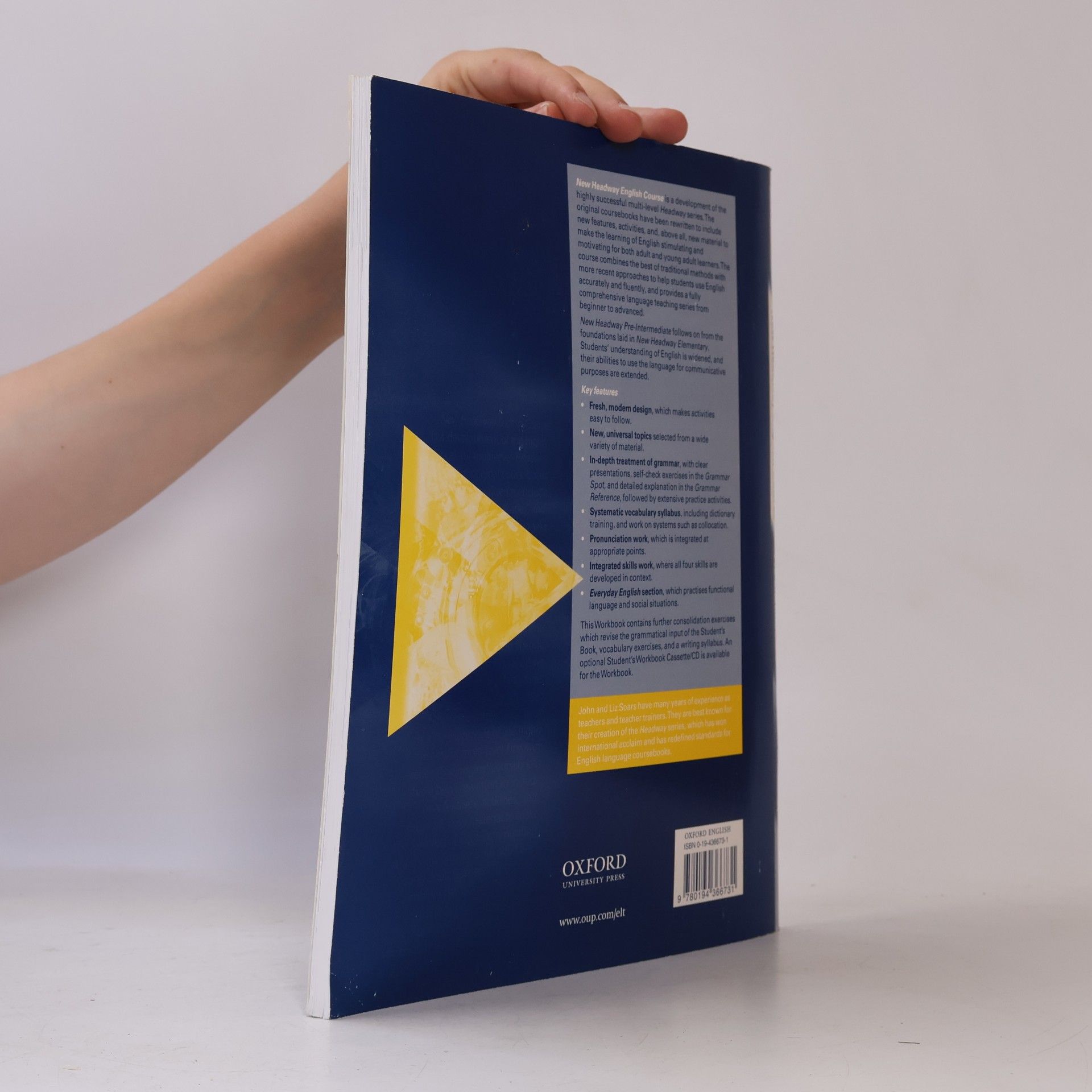 Liz Soars New Headway English Course. Pre-intermediate. Workbook without Key