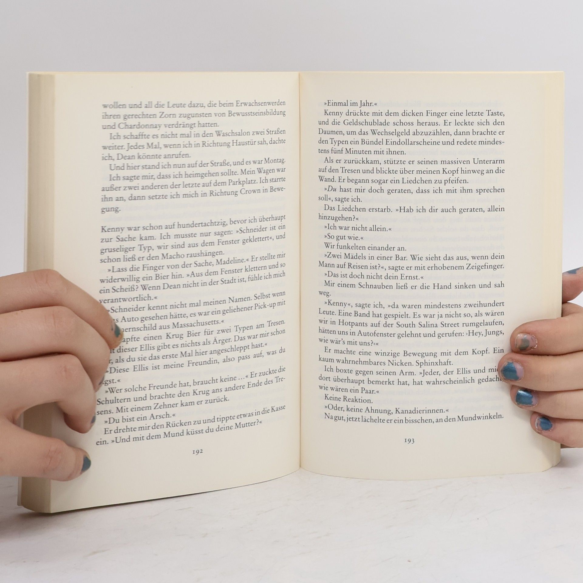 Cornelia Read Schneeweißchen und Rosentot