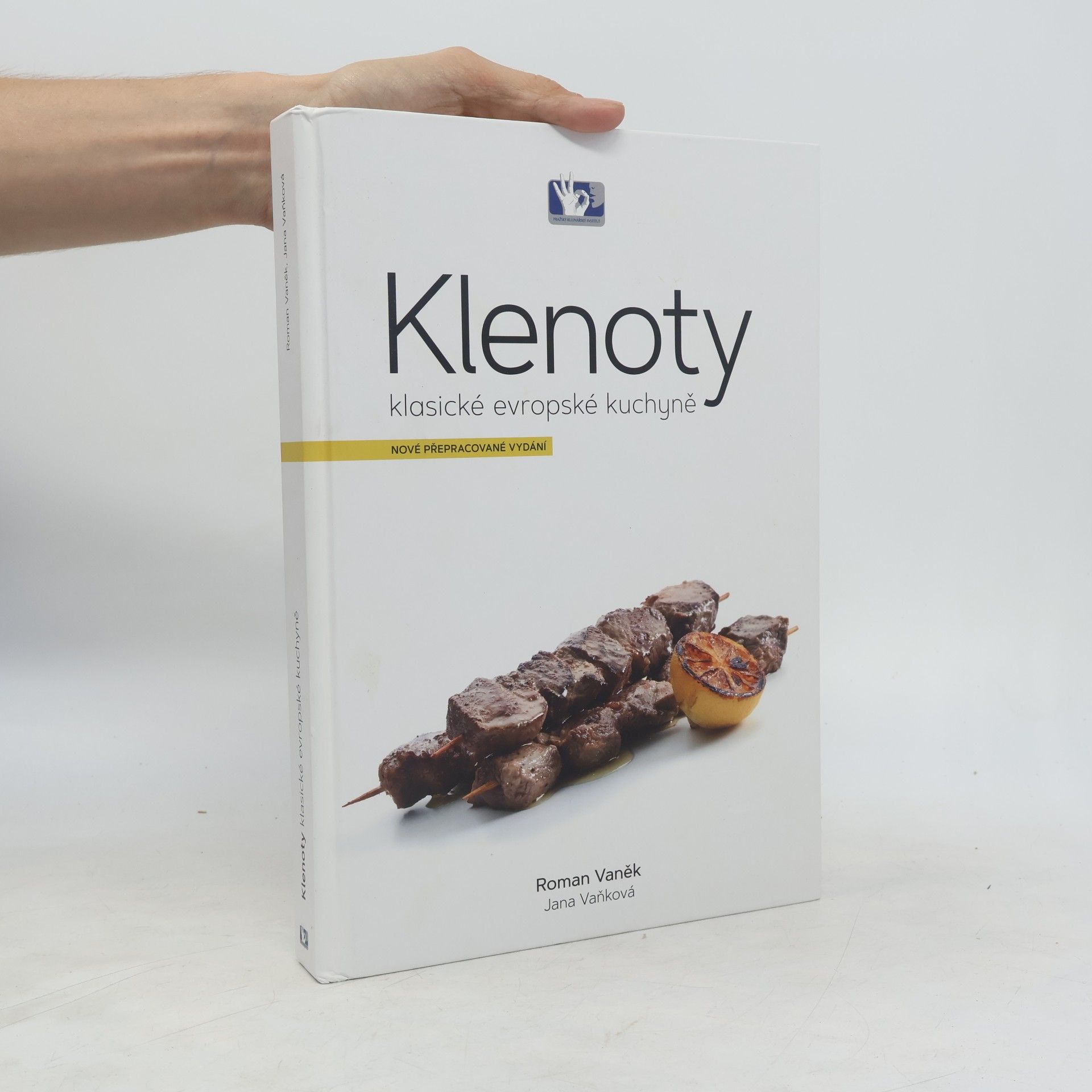 Autorenkollektiv Klenoty klasické evropské kuchyně