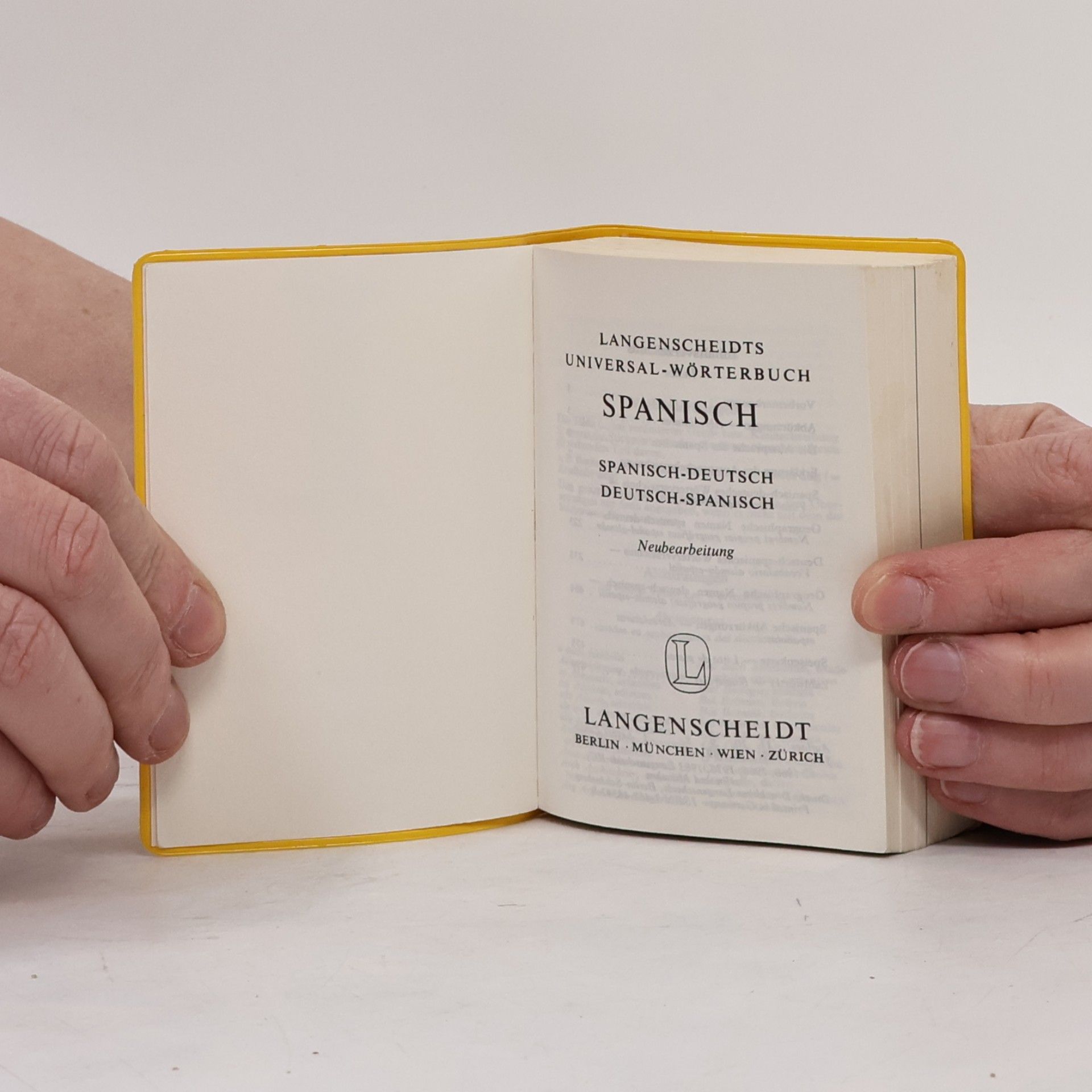Kolektív autorov Langenscheidts Kompakt Wörterbuch Spanisch. Spanisch-Deutsch - Deutsch-Spanisch