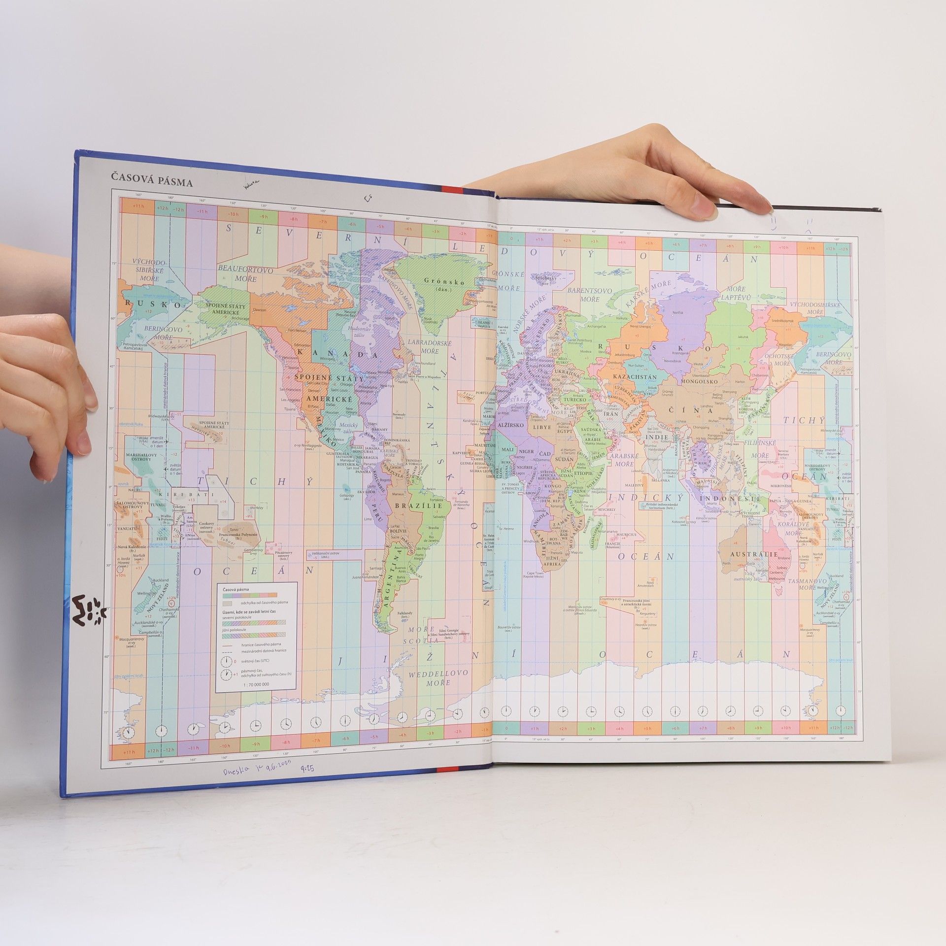 Kolektiv autorů Školní atlas světa