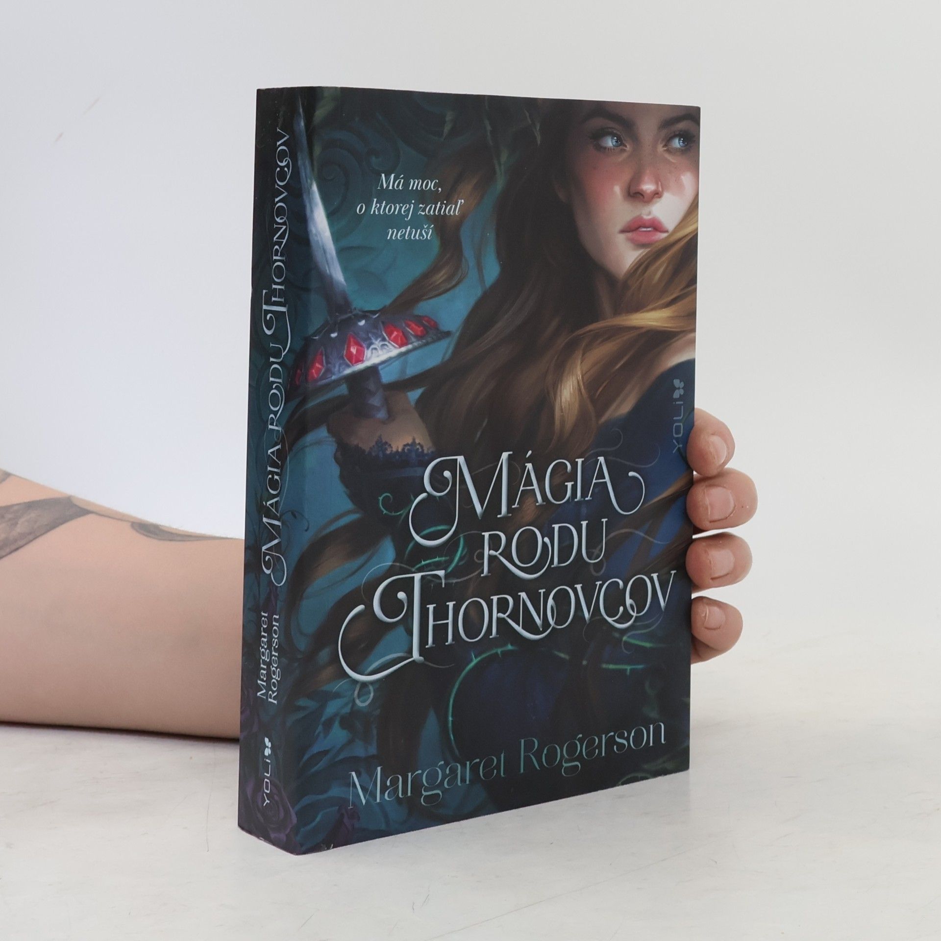Margaret Rogerson Mágia rodu Thornovcov