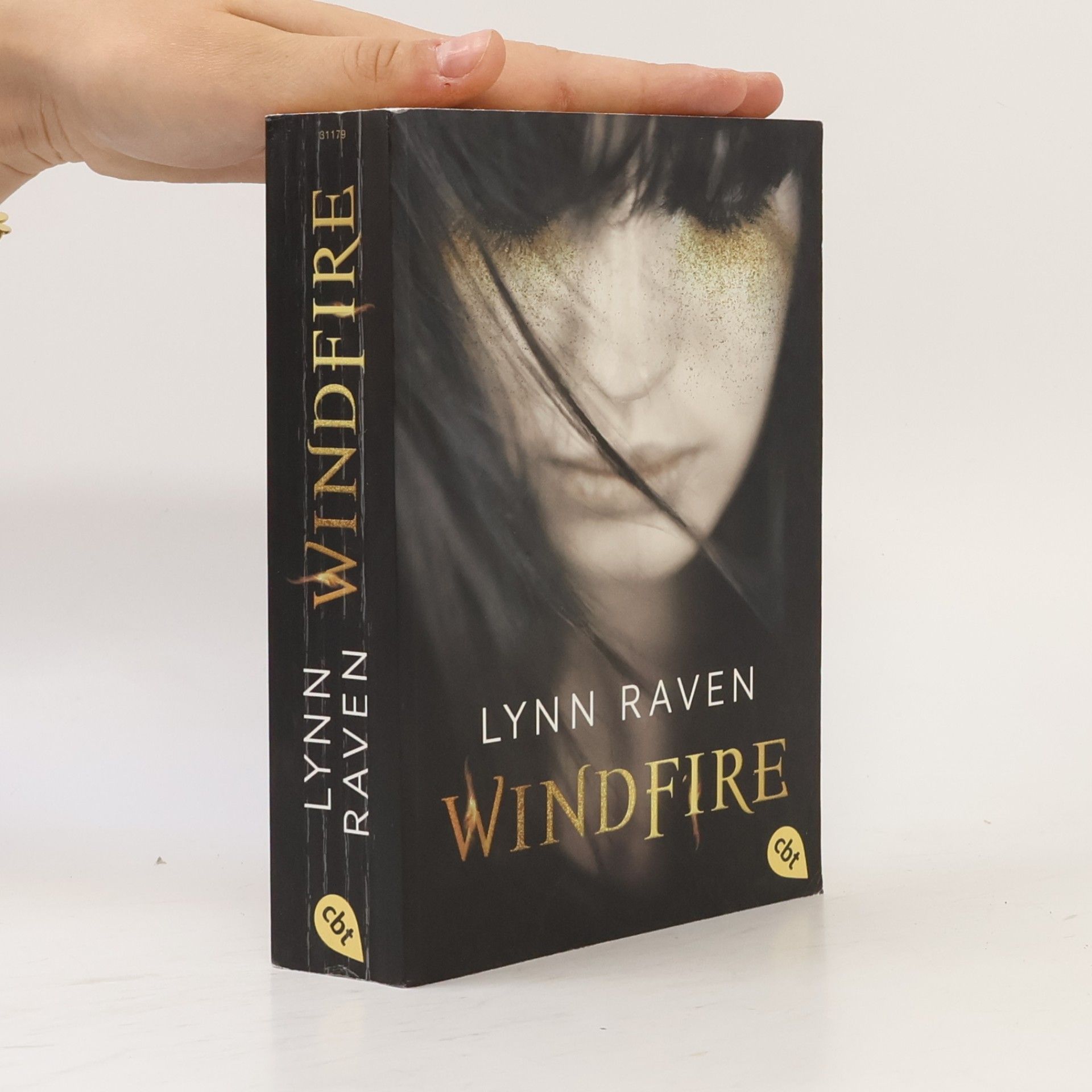 Lynn Raven Windfire