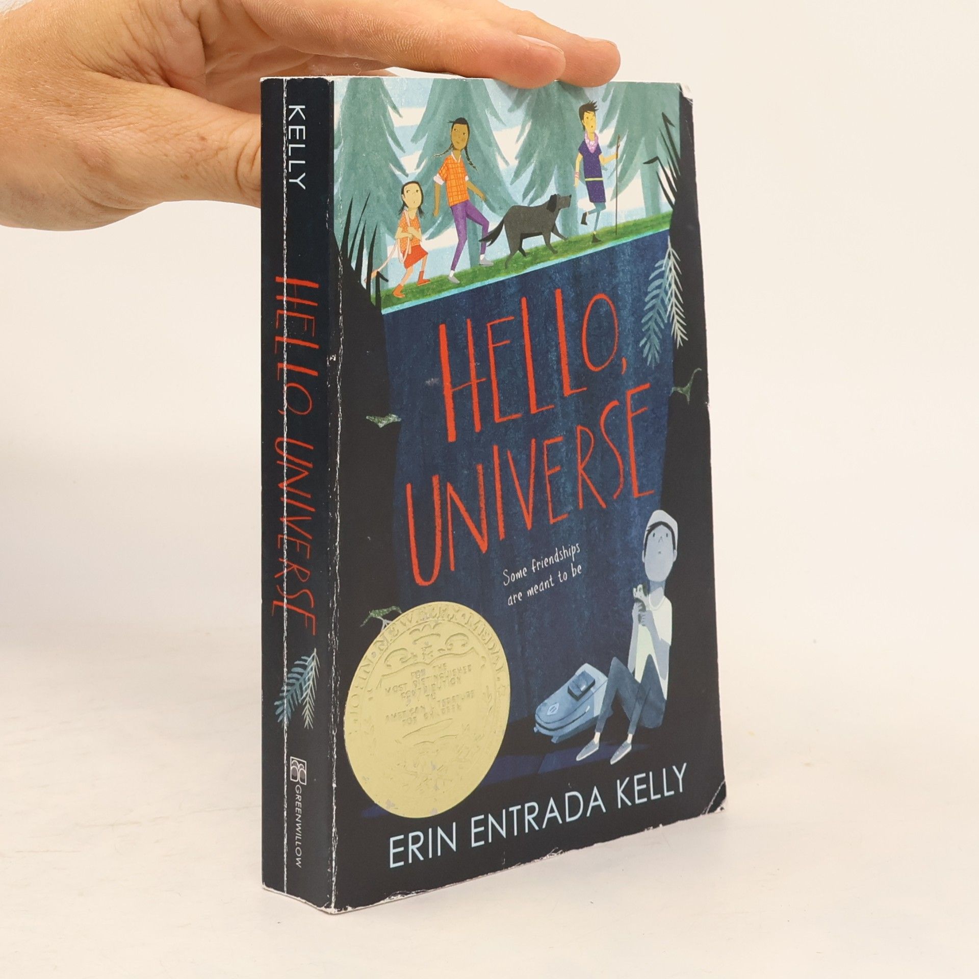 Erin Entrada Kelly Hello, Universe