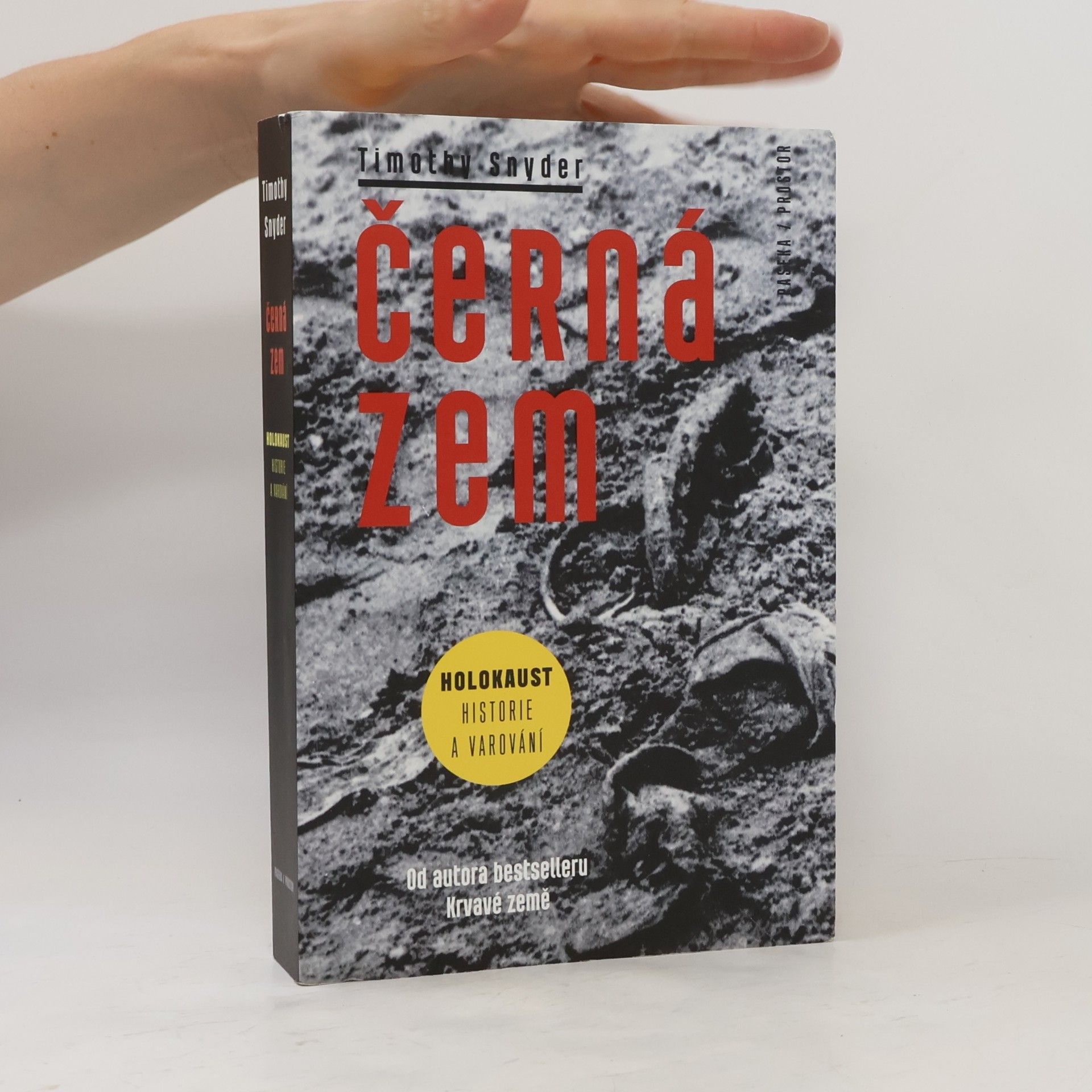 Černá zem: Holokaust - historie a varování