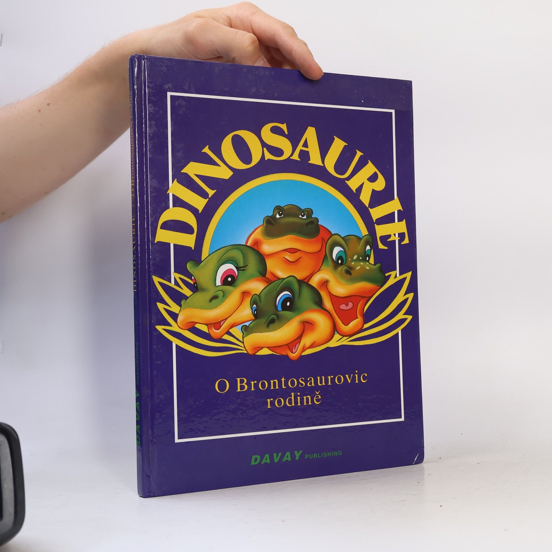 Emília Činčurová Dinosaurie: O Brontosaurovic rodině