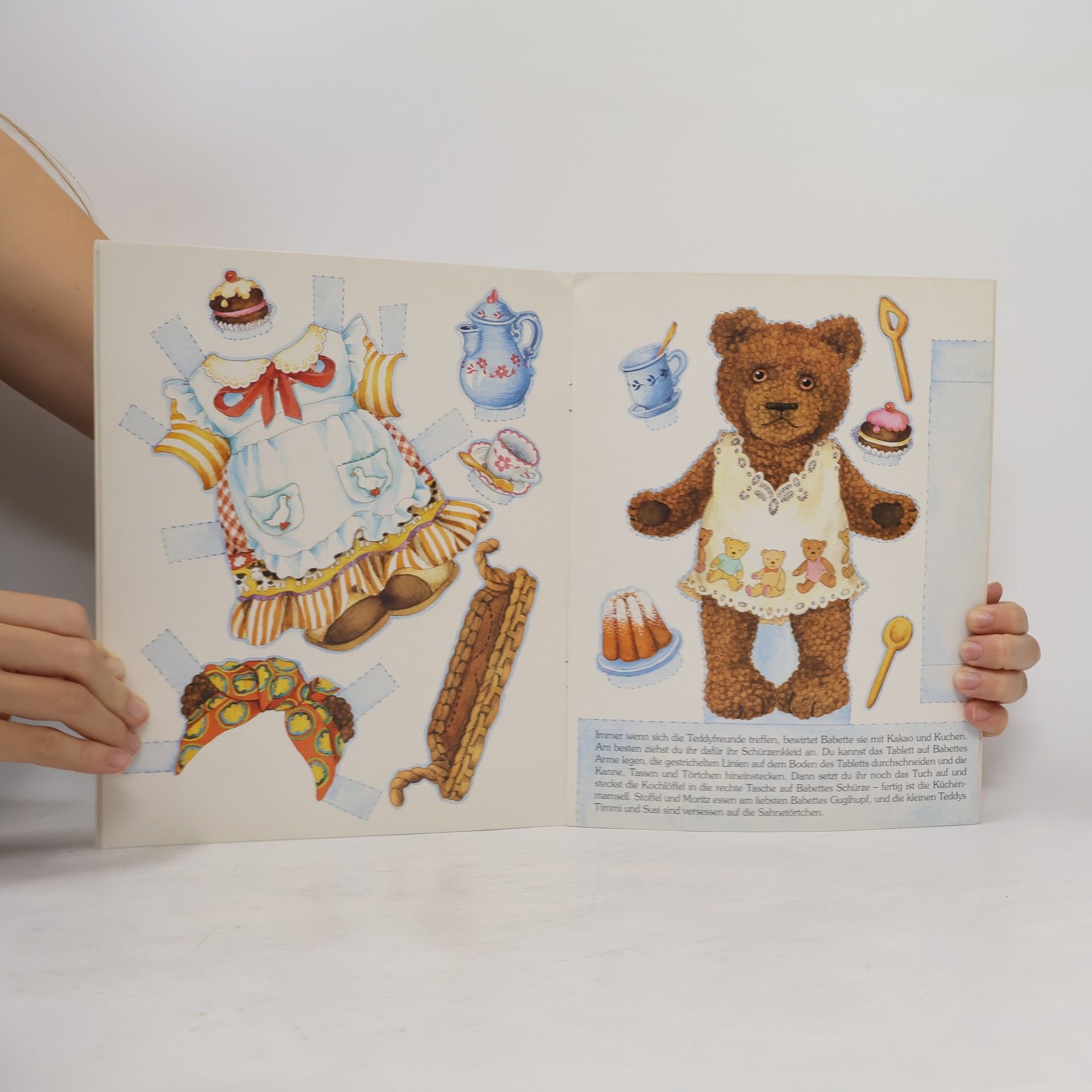 Renate Cossmann Stoffel und seine Teddyfreunde