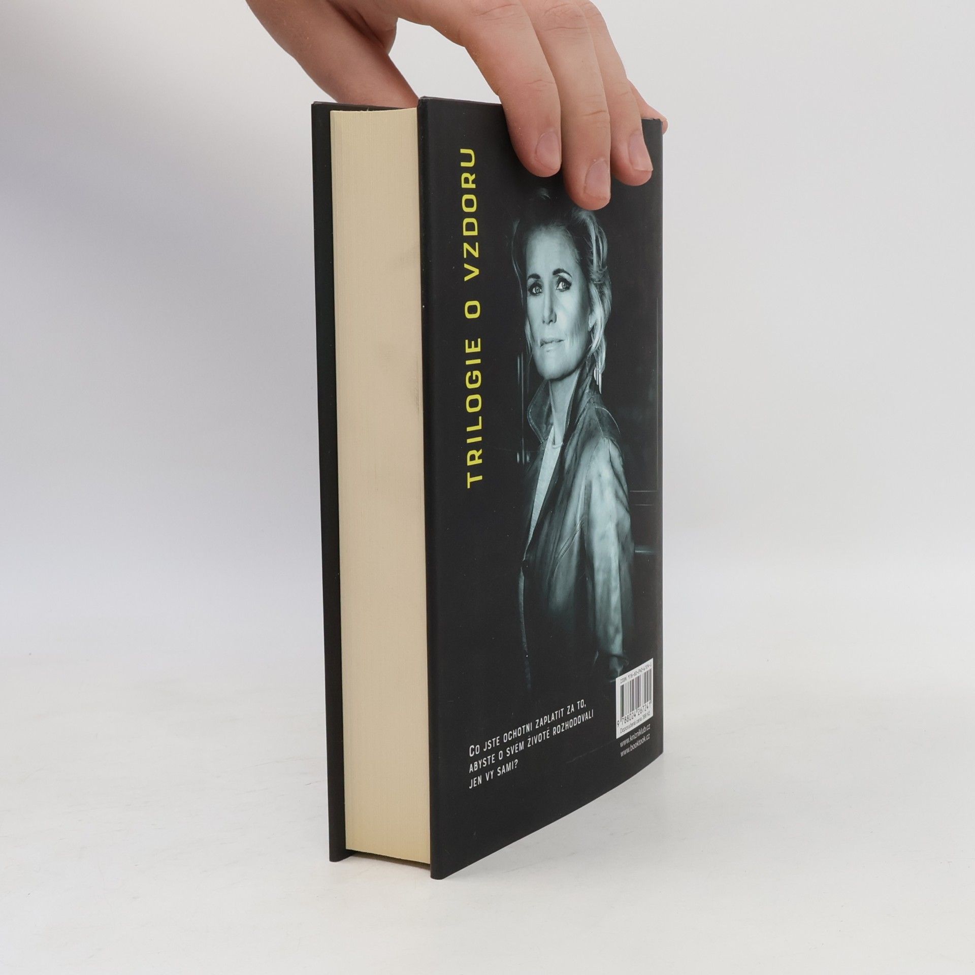 Louise Boije af Gennäs Přízraky