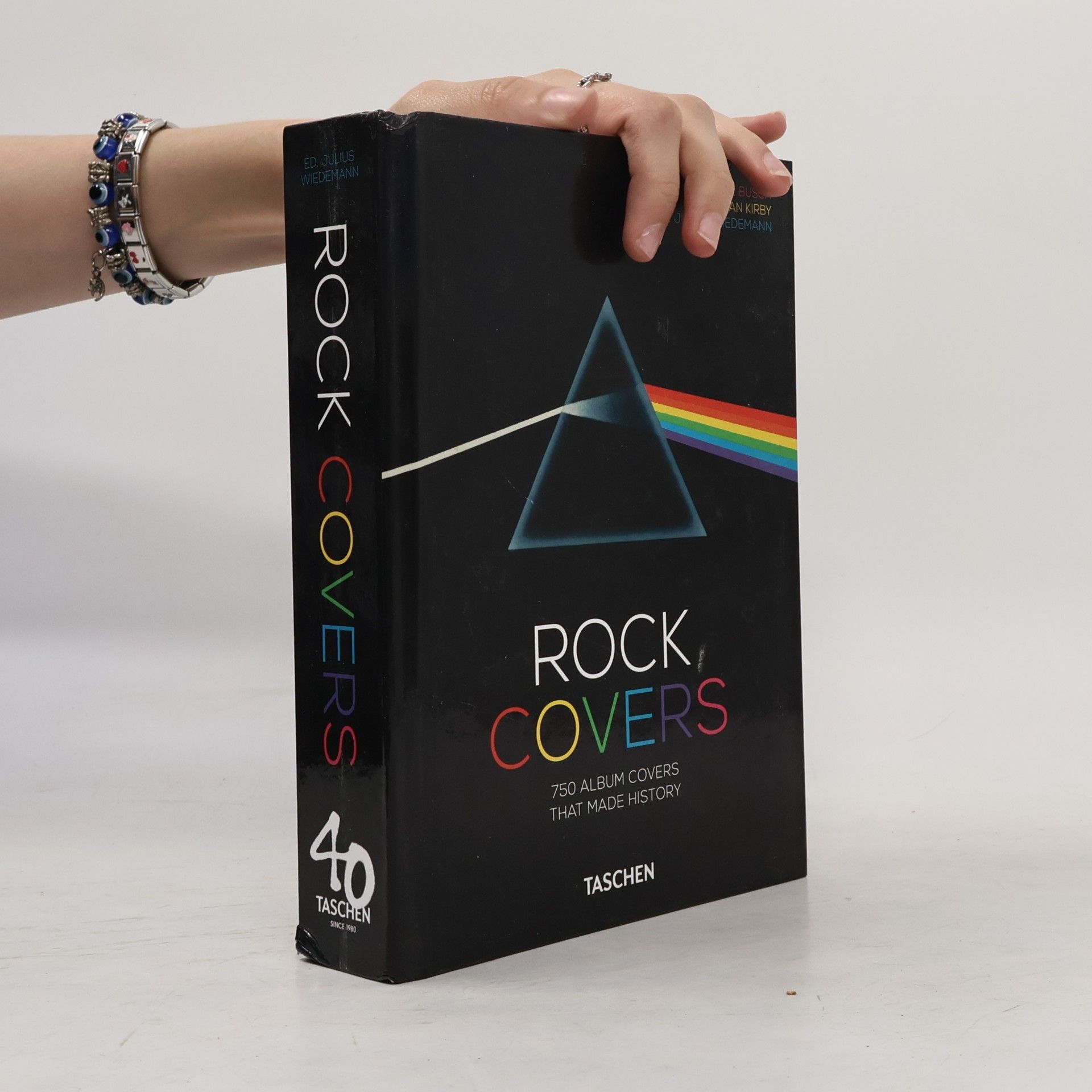 Robbie Busch Rock Covers. 750 Album Covers That Made History