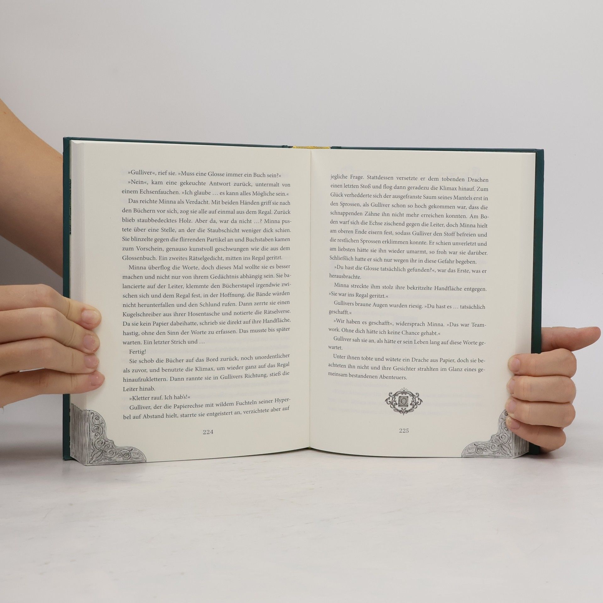 Alina Metz Tinte, Staub und Schatten: Das Buch der Verlorenen