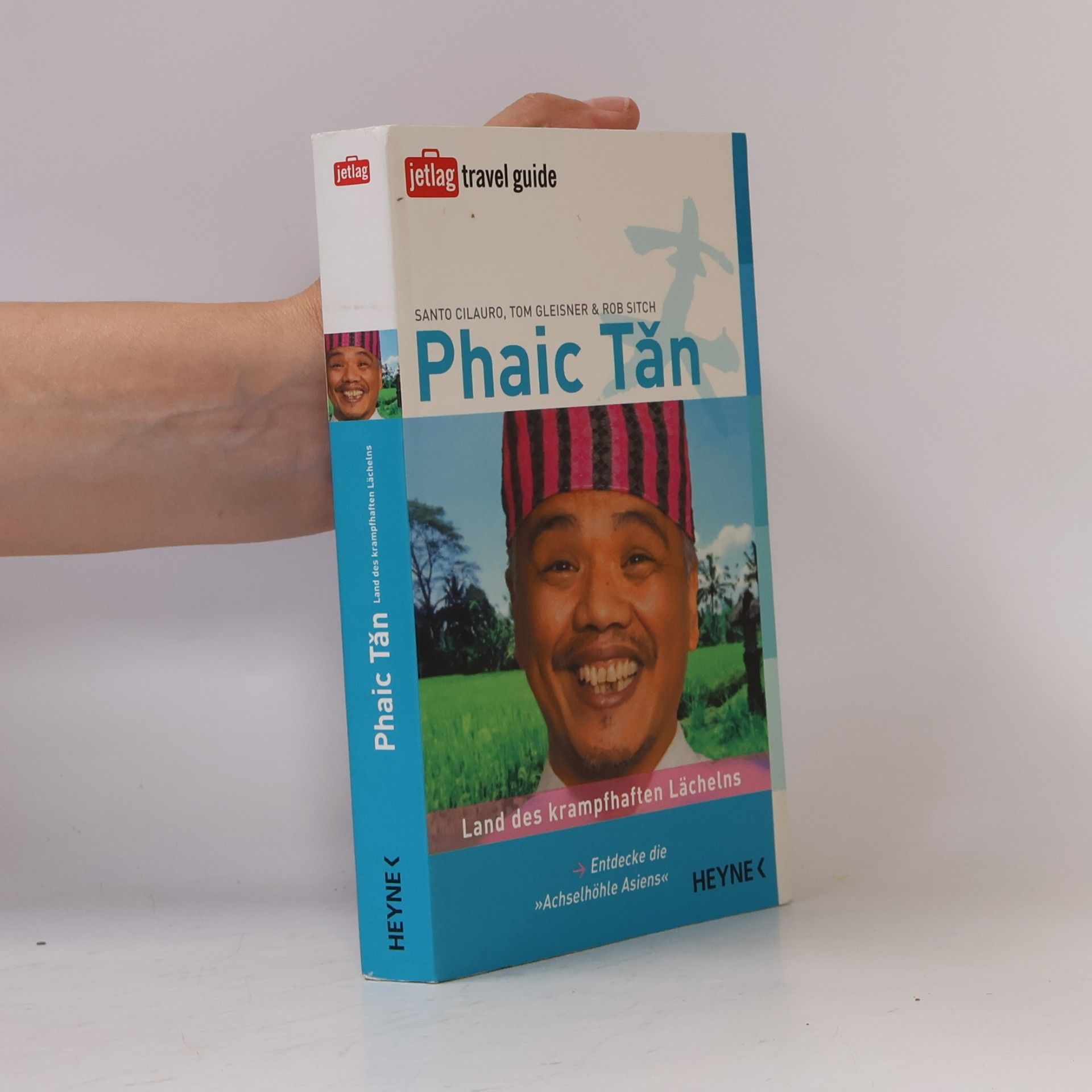 Santa Cilauro Phaic Tăn
