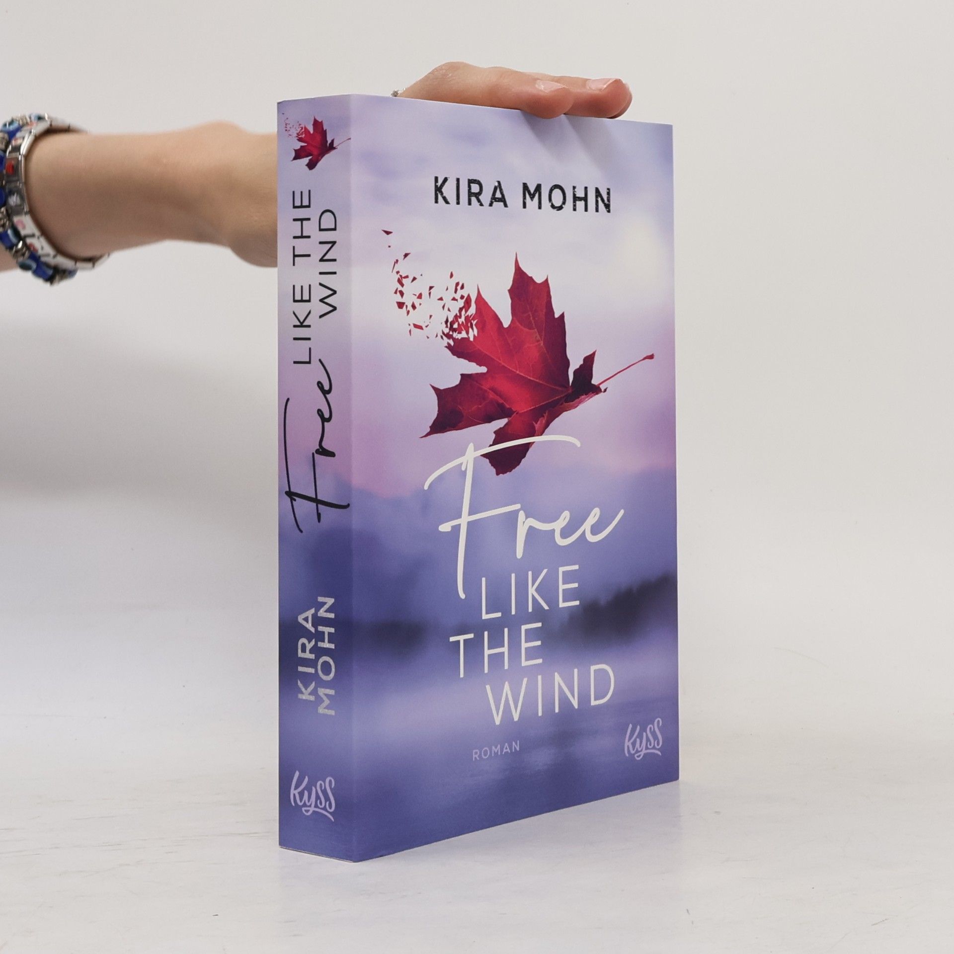 Kira Mohn Free Like the Wind