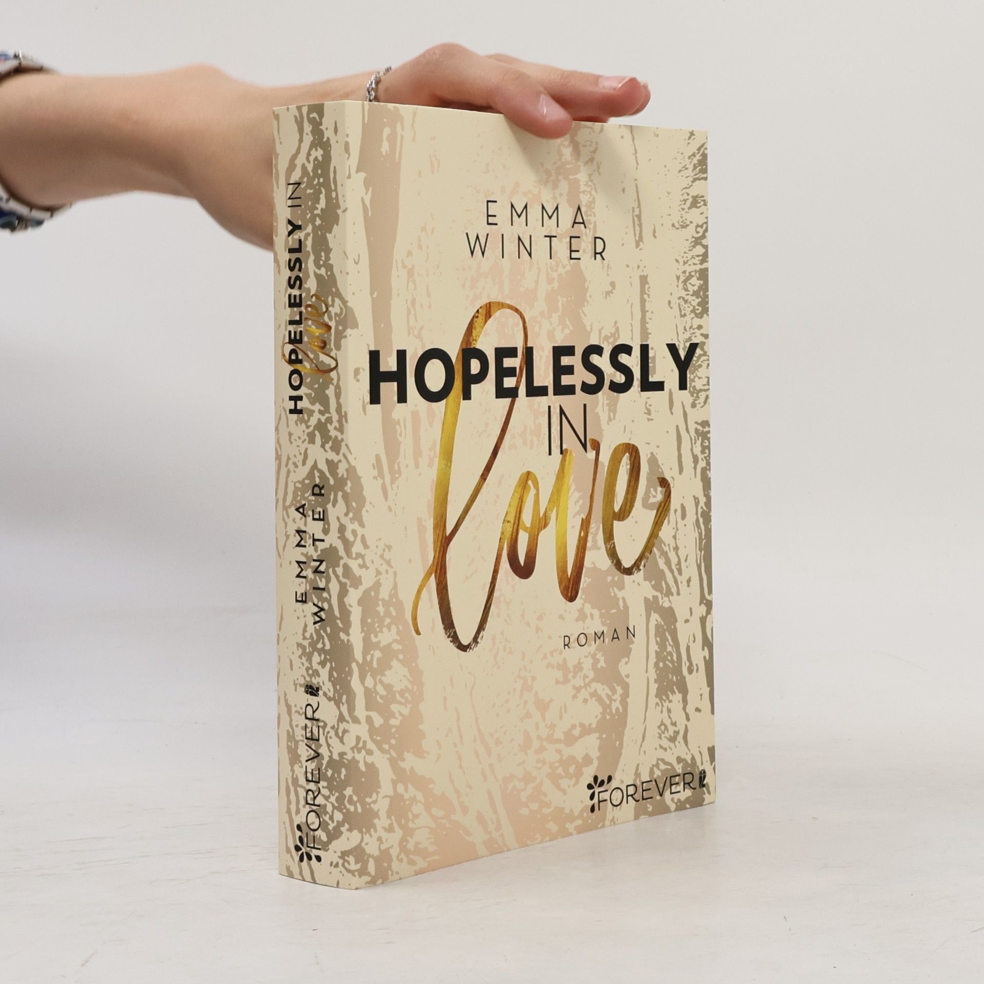Emma Winter Hopelessly in Love