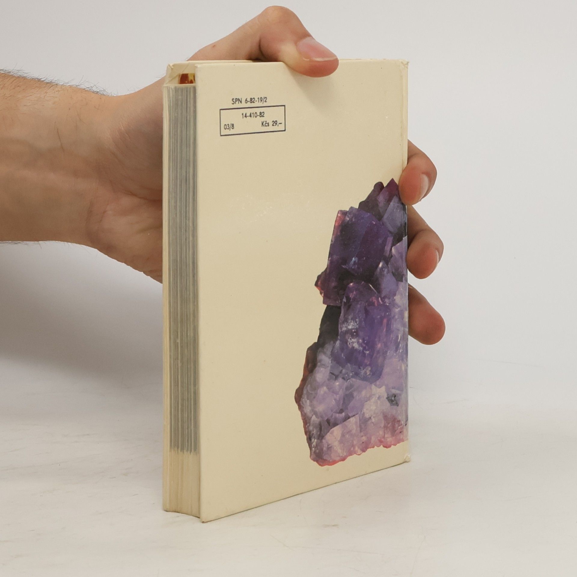 Karel Tuček Kapesní atlas nerostů a hornin