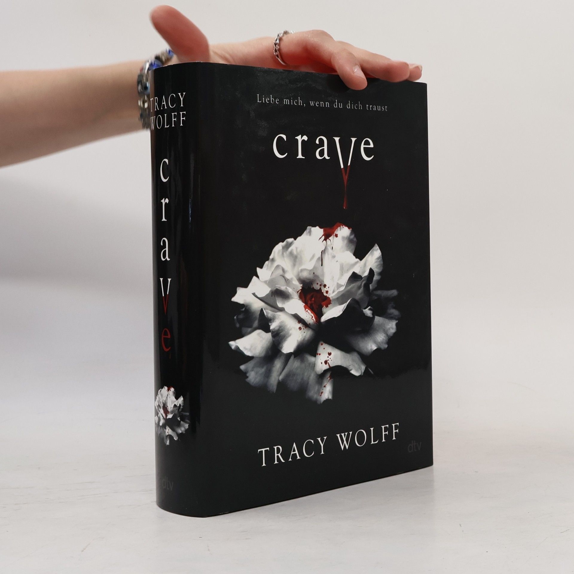 Tracy Wolff Crave