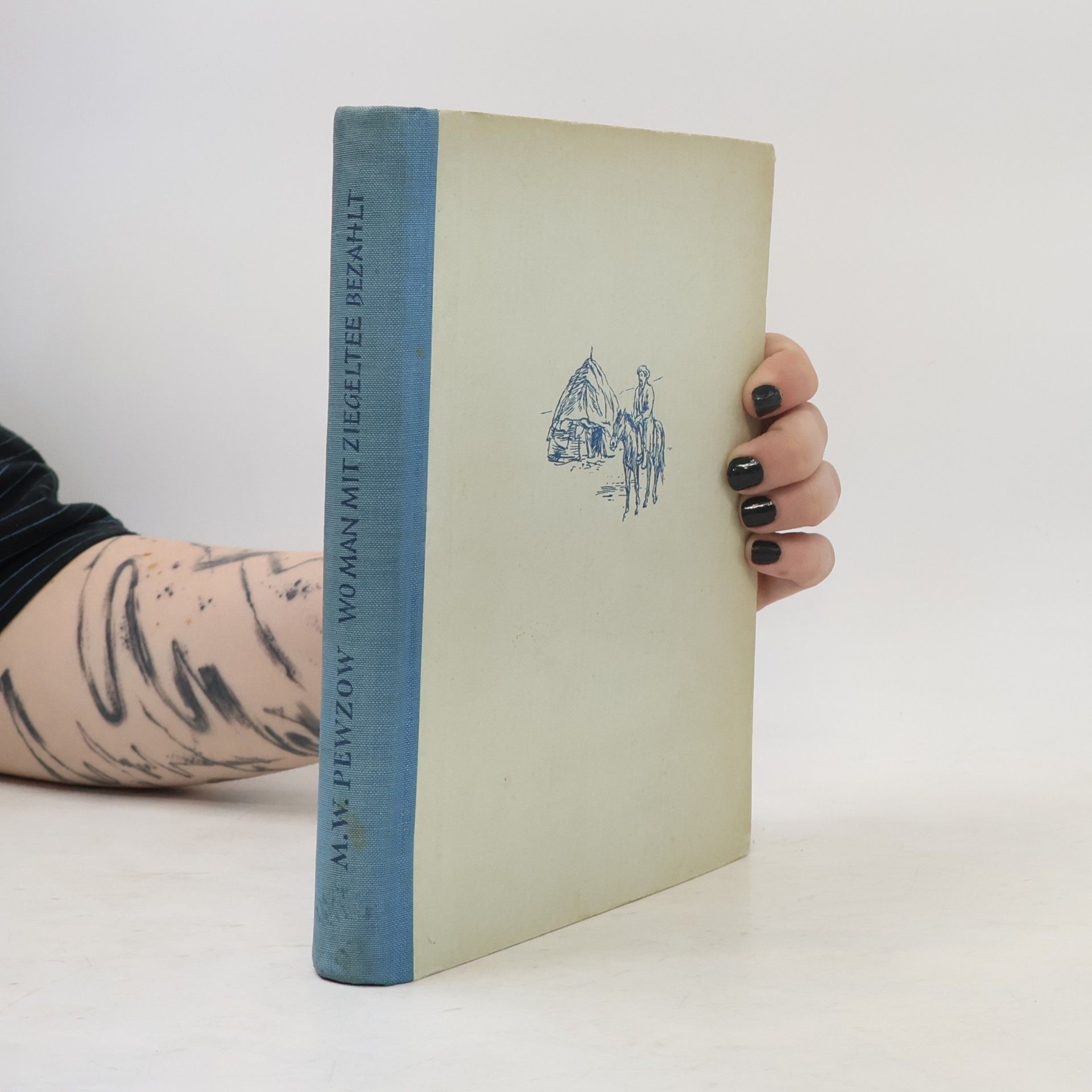 M. W. Pewzow Woman mit Ziegeltee bezahlt