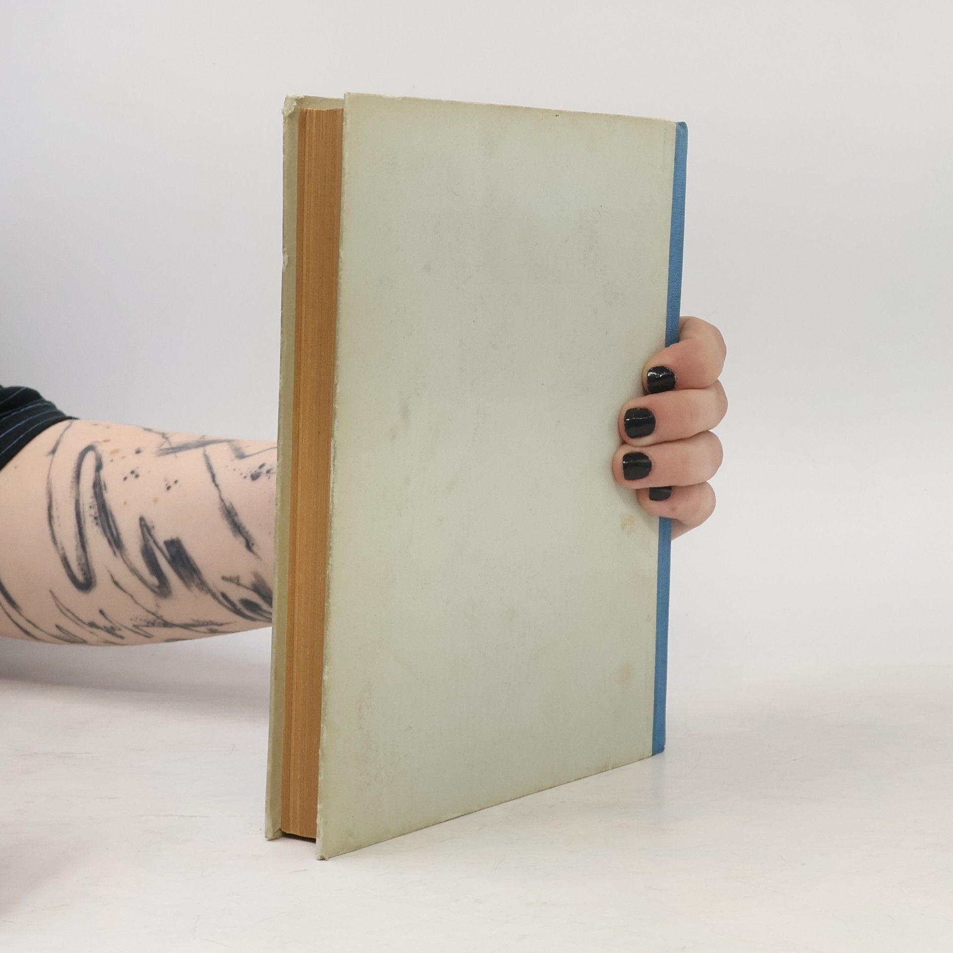 M. W. Pewzow Woman mit Ziegeltee bezahlt
