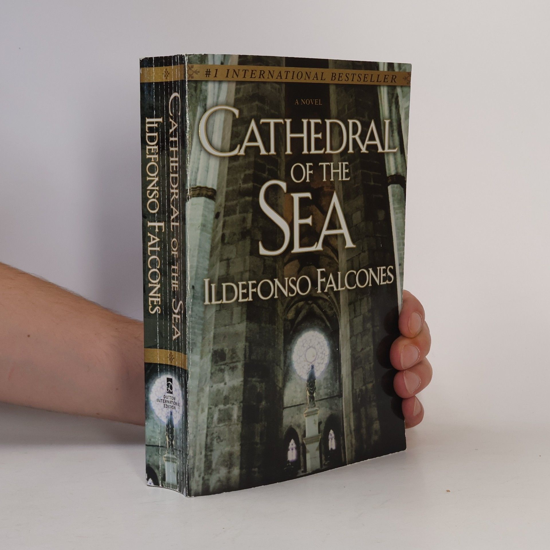 Ildefonso Falcones Cathedral of the Sea