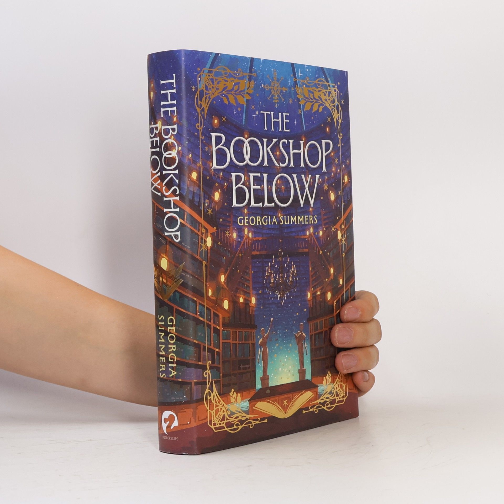 Georgia Summers The Bookshop Below: the sweepingly romantic fantasy tale by #1 Sunday Times bestselling author