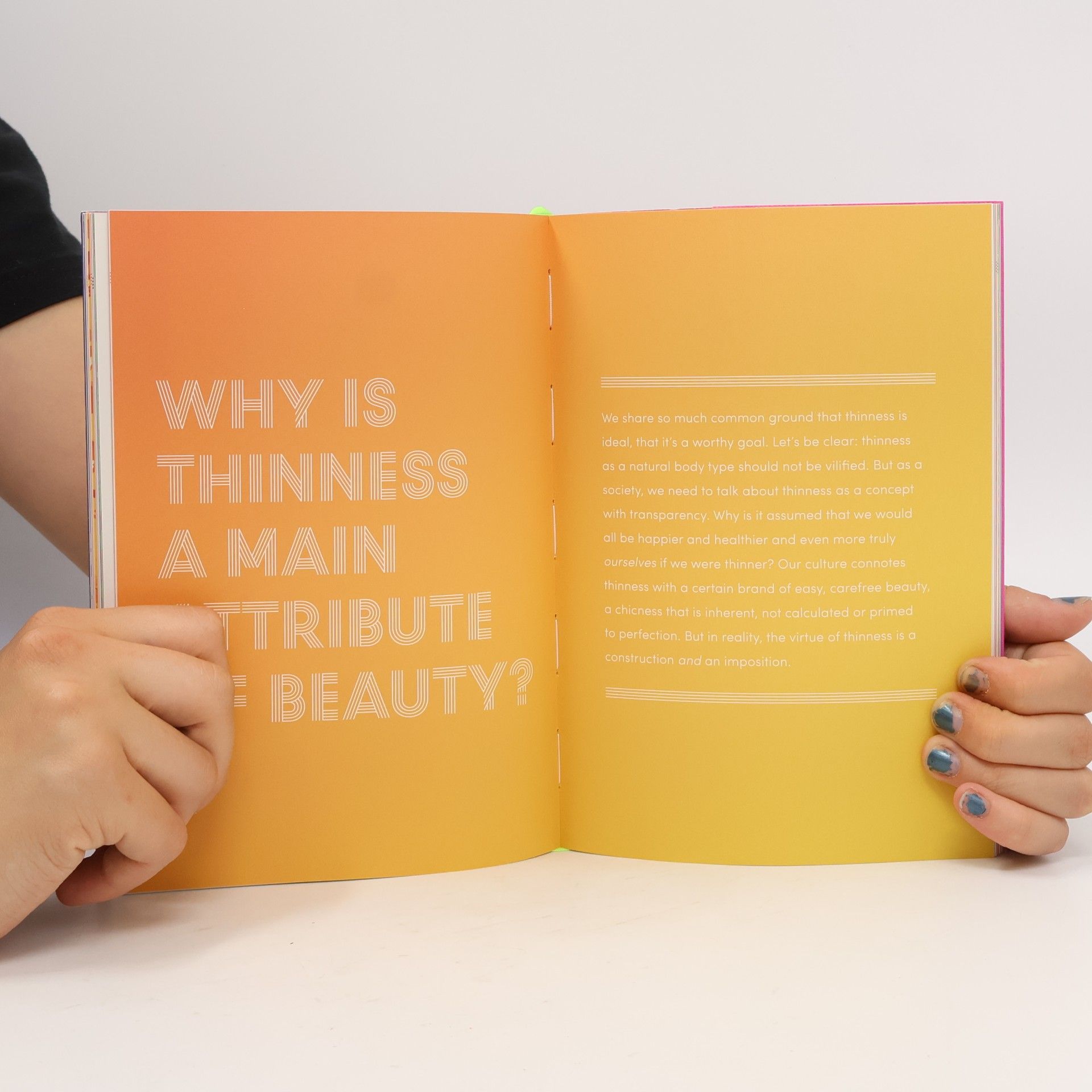 Fariha Roisin Being in Your Body (Guided Journal): A Journal for Self-Love and Body Positivity
