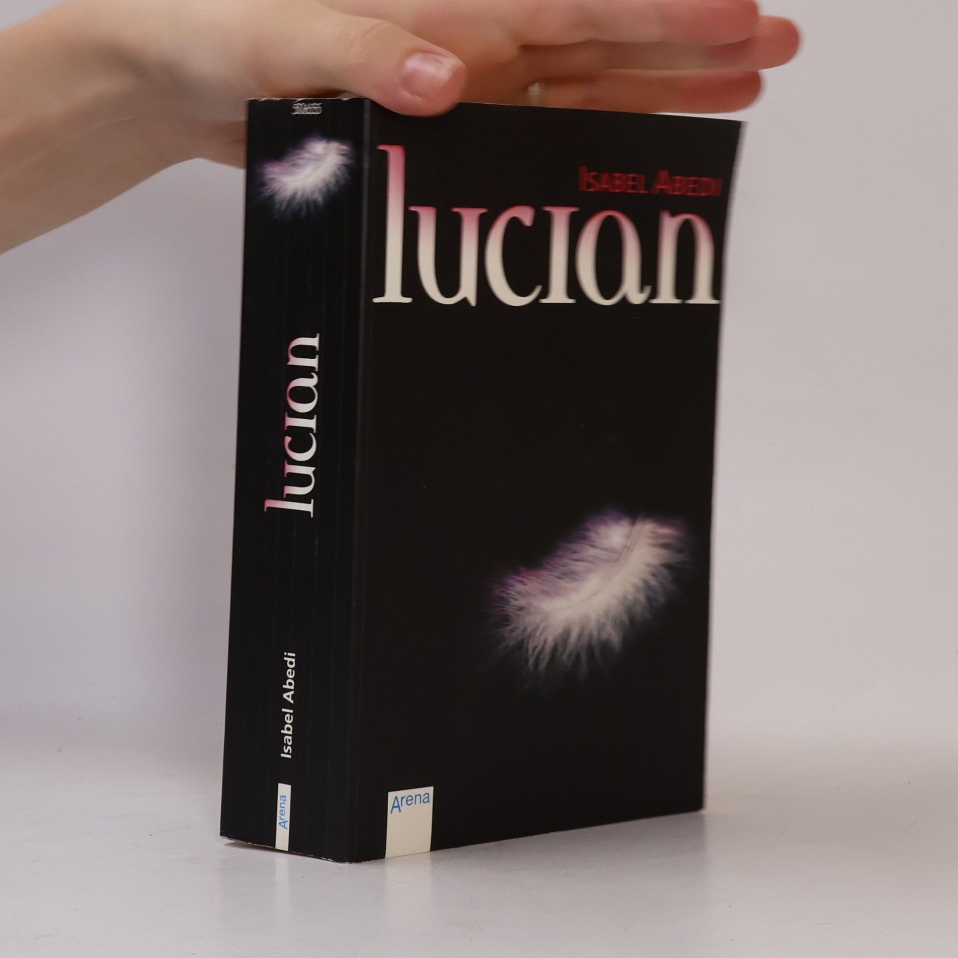 Isabel Abedi Lucian