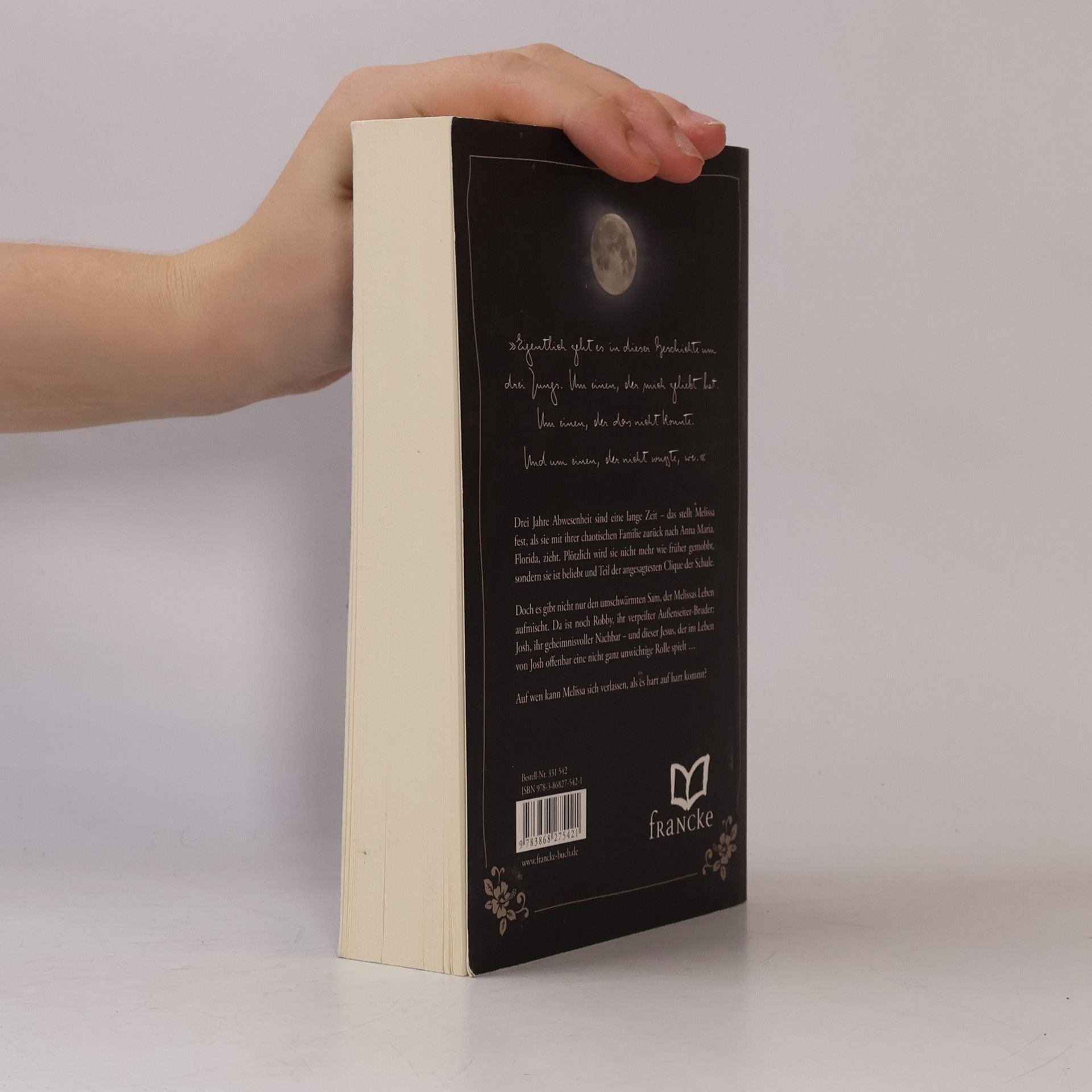 Nicole Quigley Hell wie der Mond und tief wie der Ozean