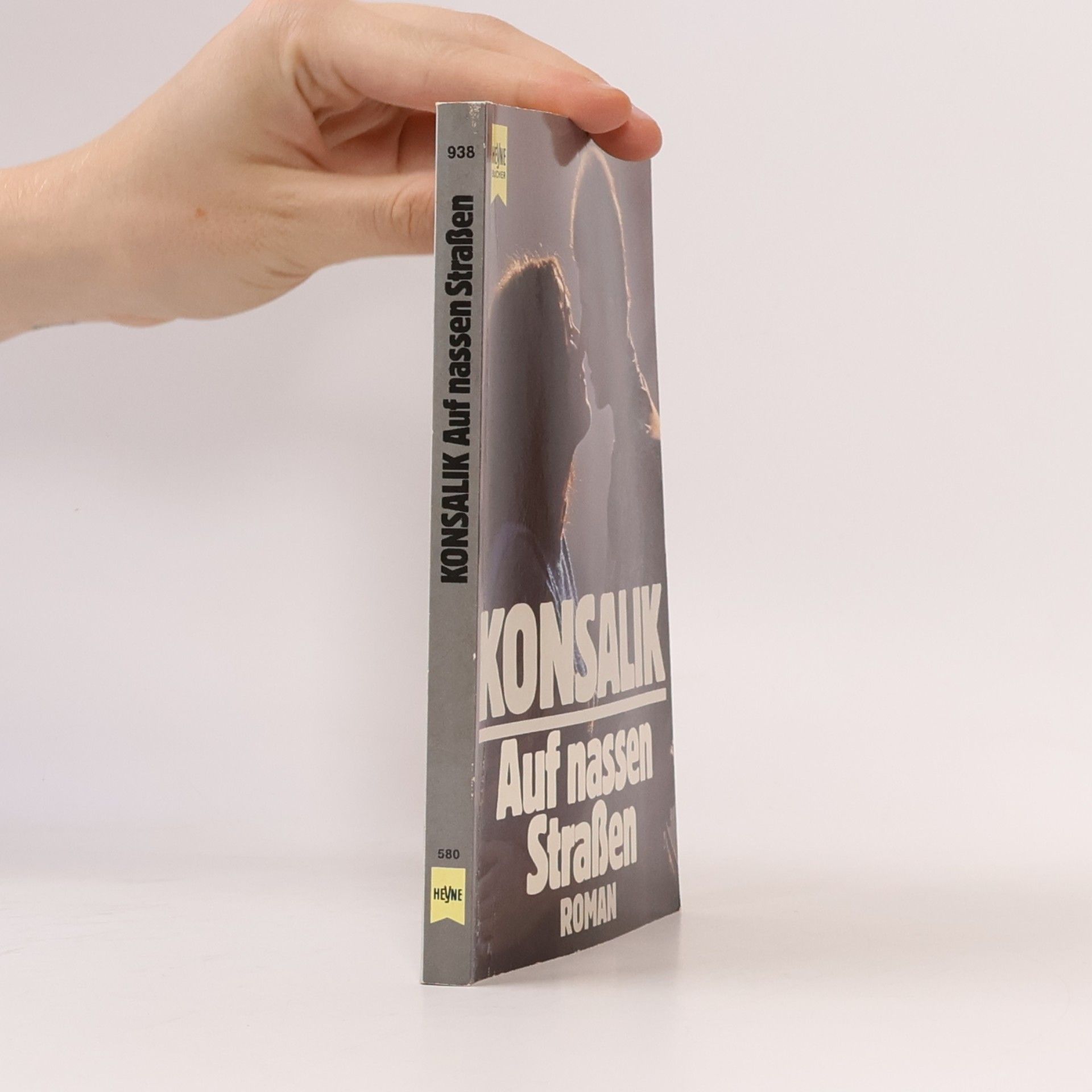 Heinz Günther Konsalik Auf nassen Strassen