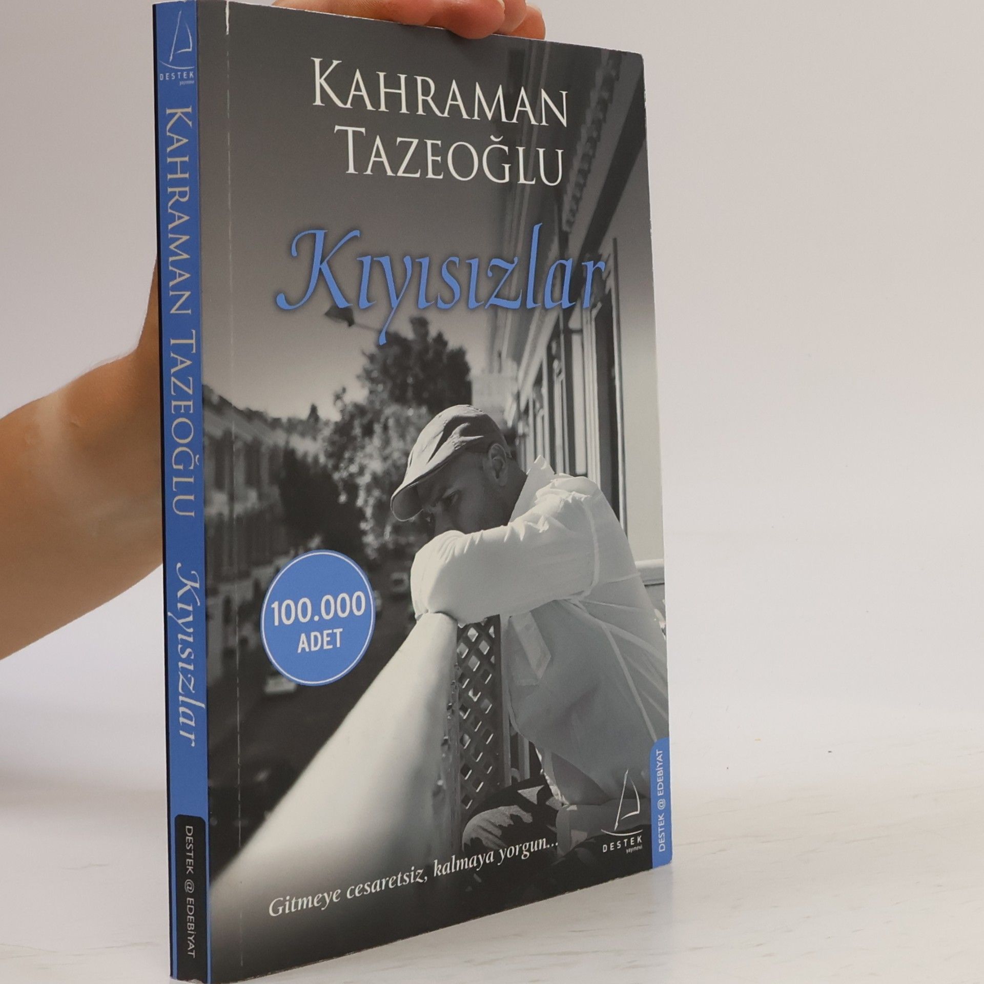 Kahraman Tazeoglu Kıyısızlar