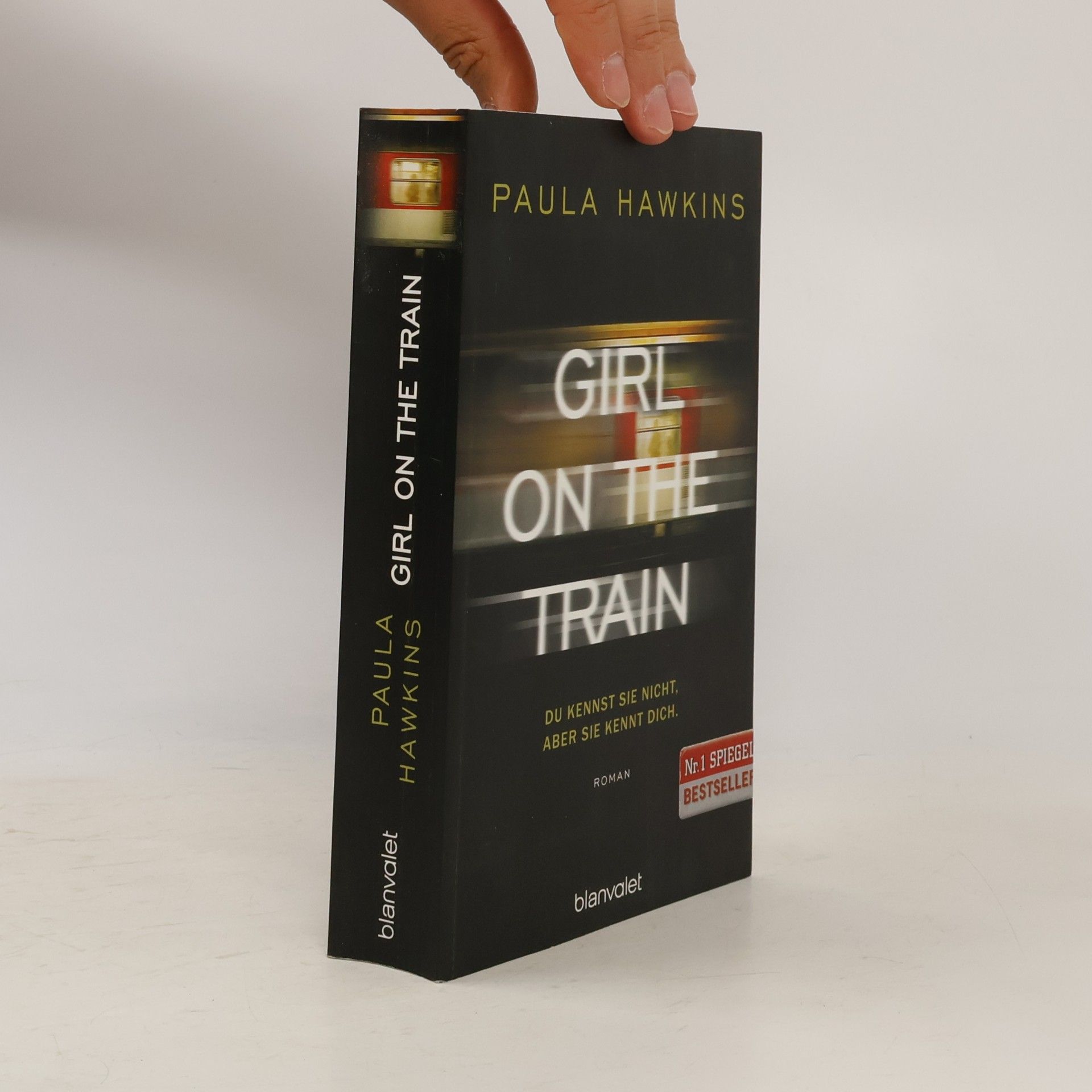 Paula Hawkins Girl on the Train